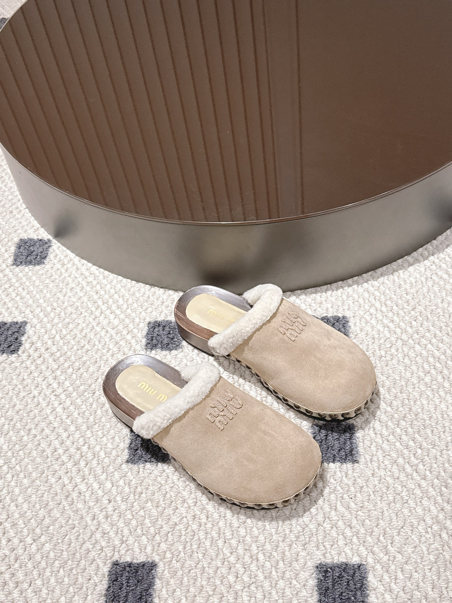 Miu Miu Basic Shoes M