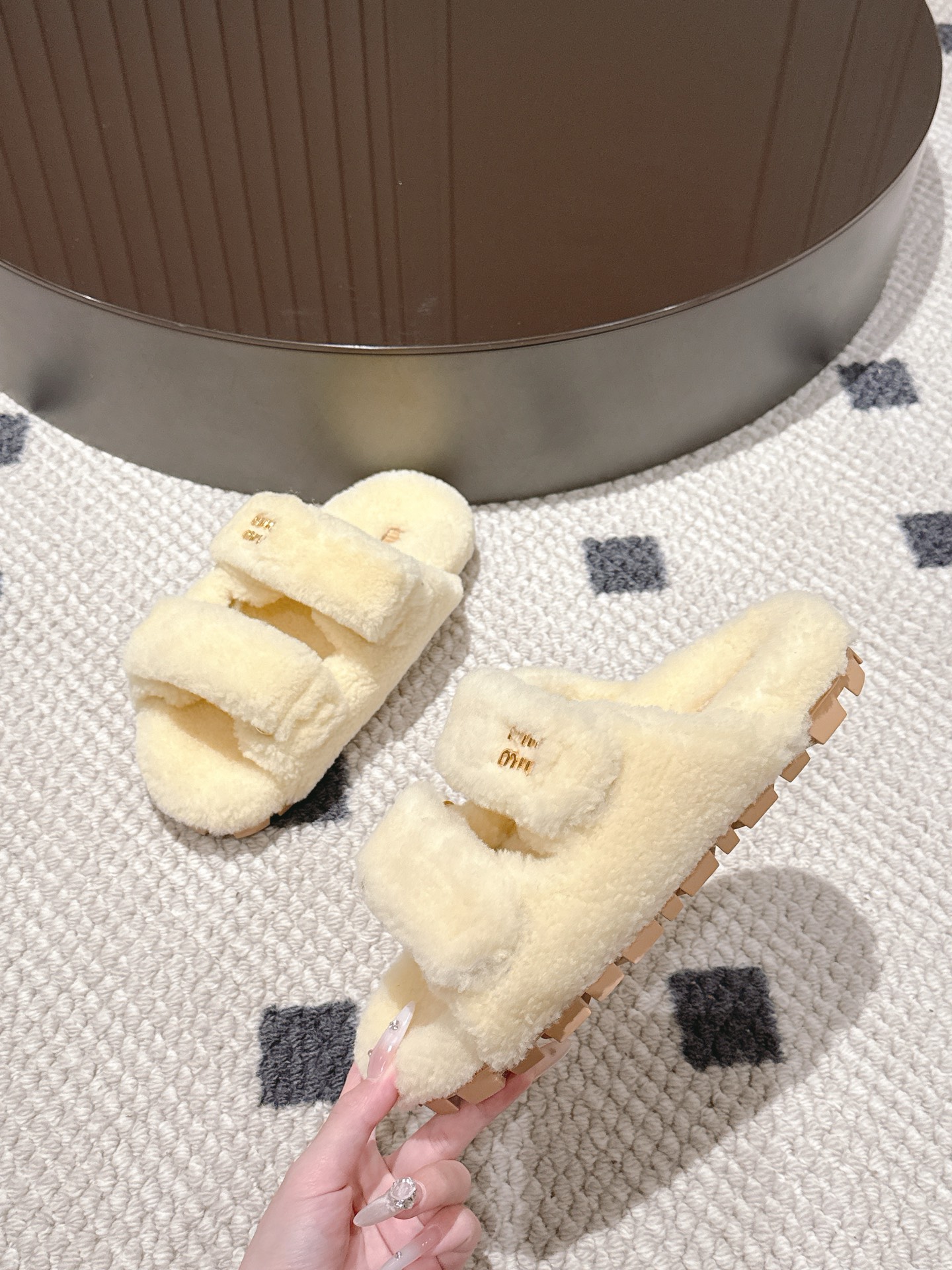 Miu Miu Basic Shoes M