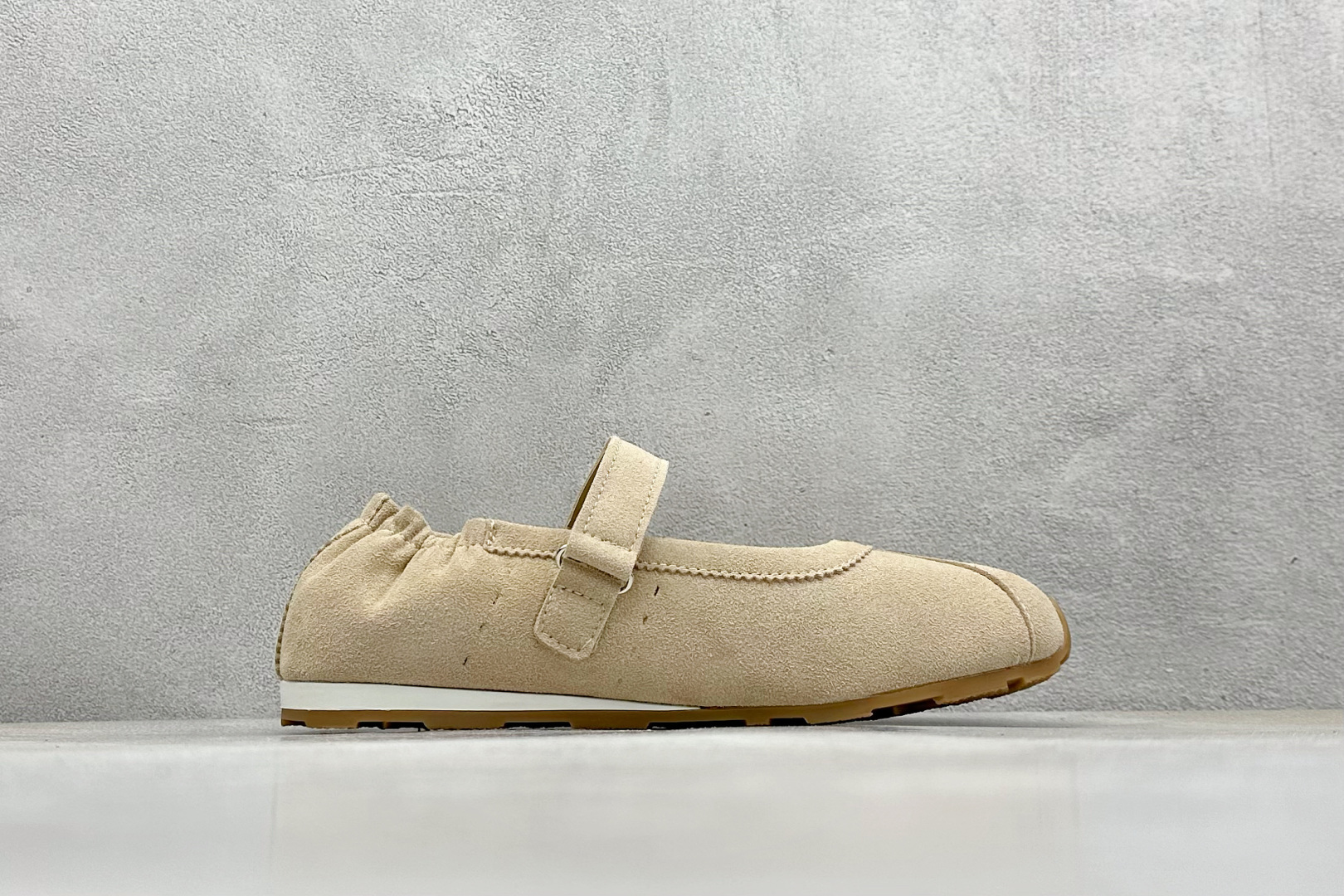 Miu Miu Basic Shoes M