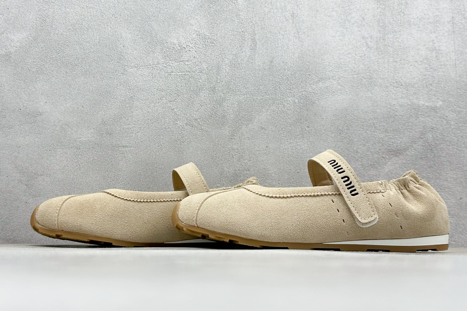 Miu Miu Basic Shoes M