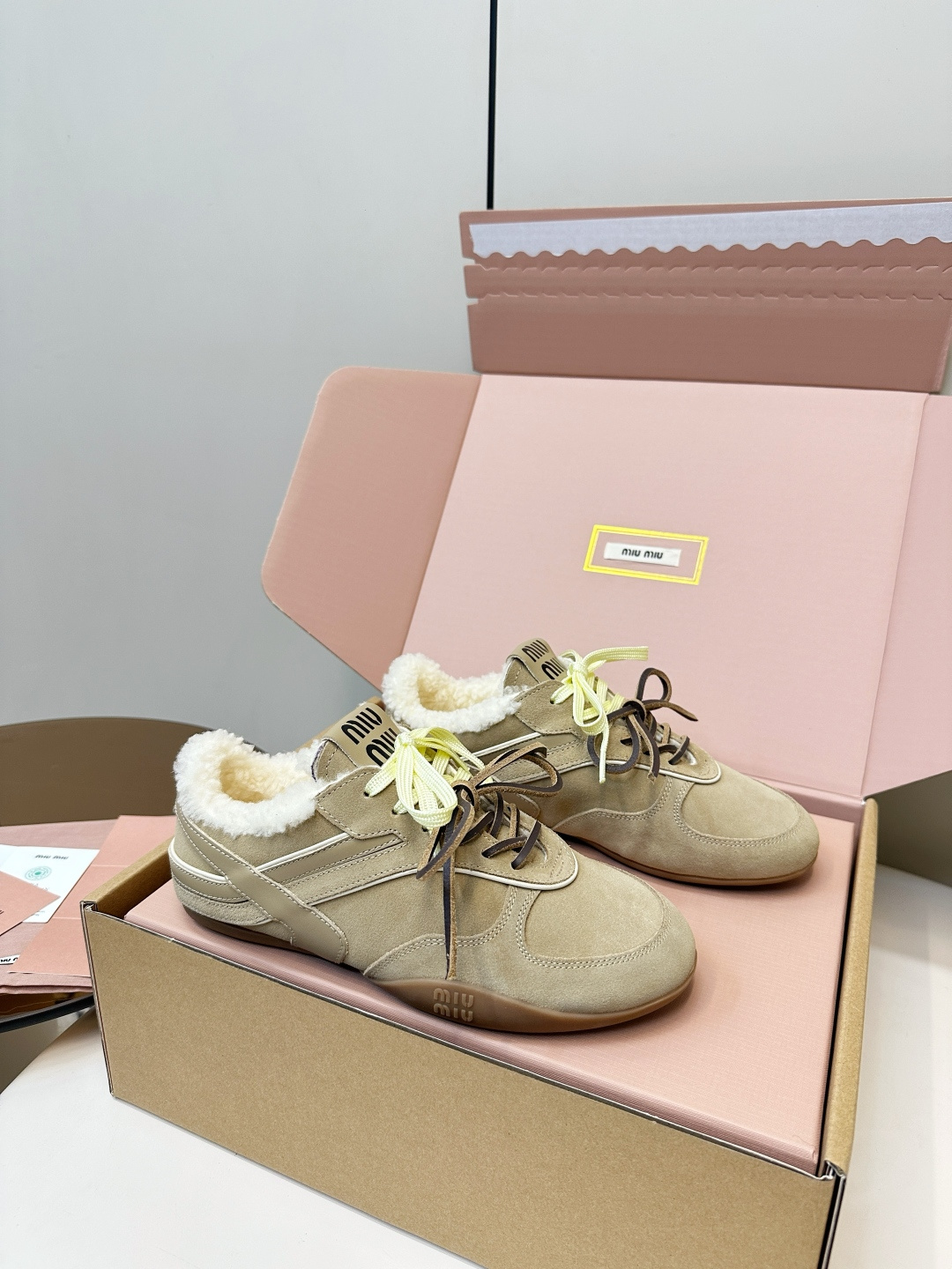 Miu Miu Female Basic Shoes Lightweight M-s