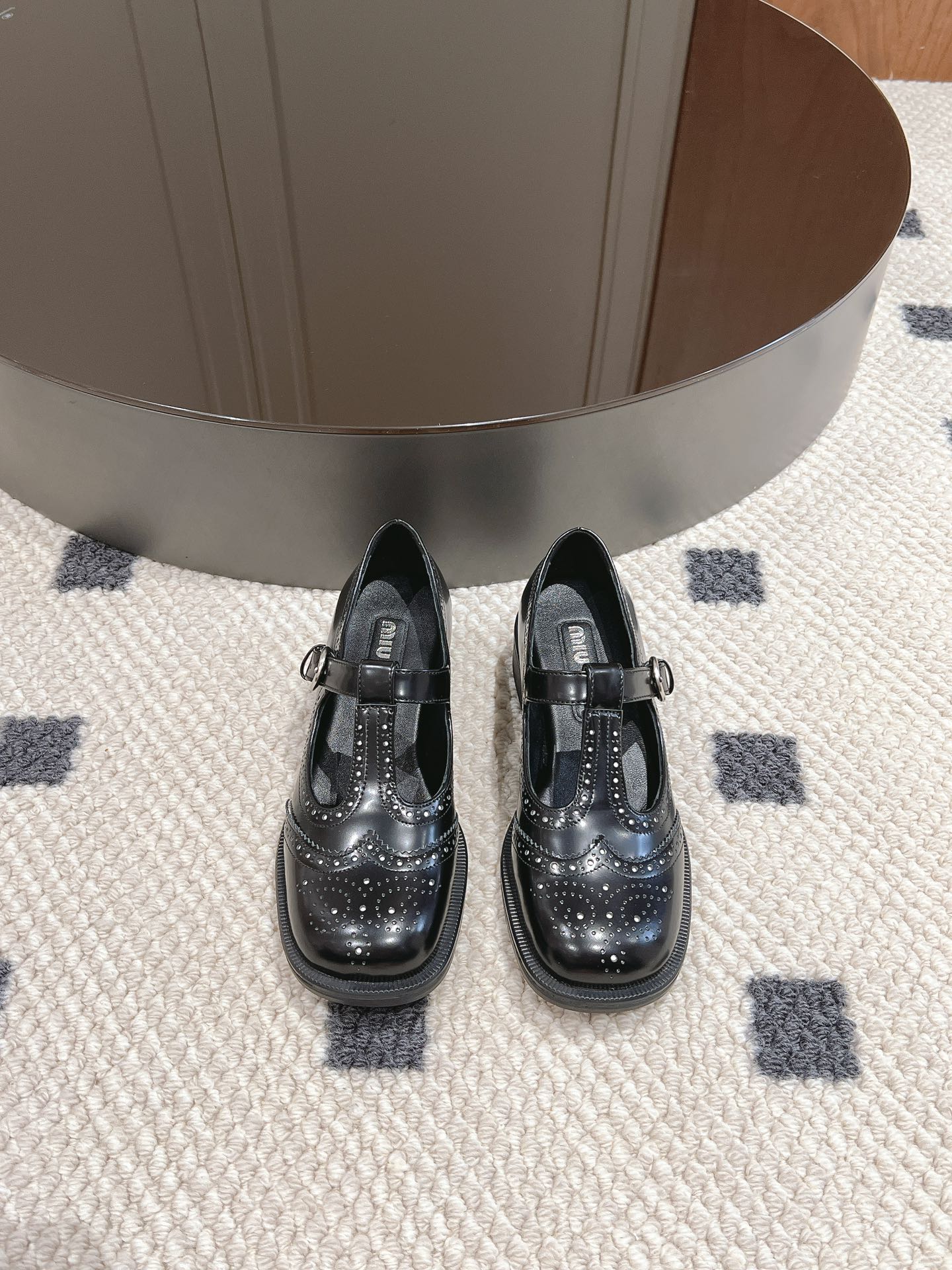 Miu Miu Basic Shoes 40-m