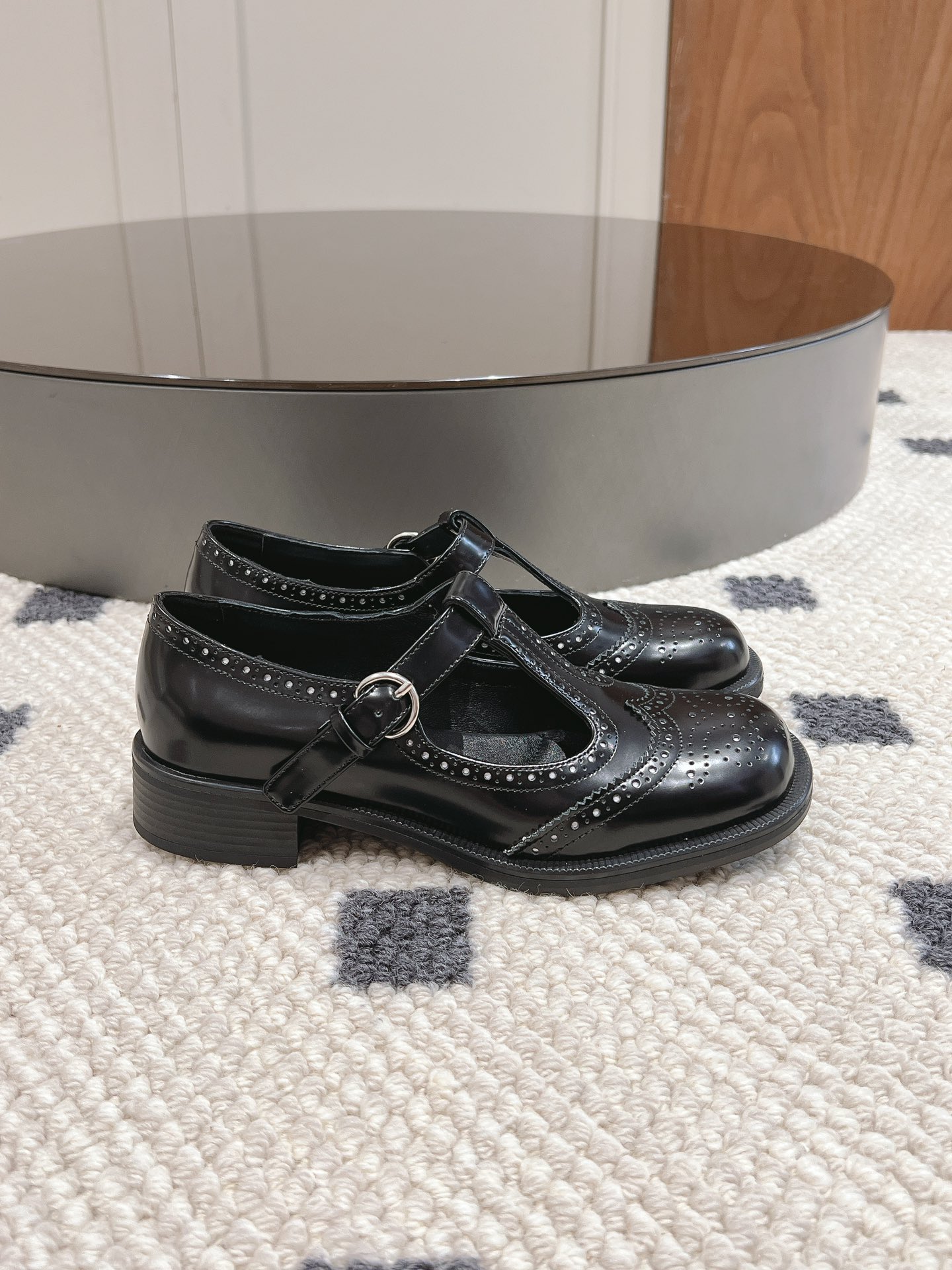 Miu Miu Basic Shoes 40-m