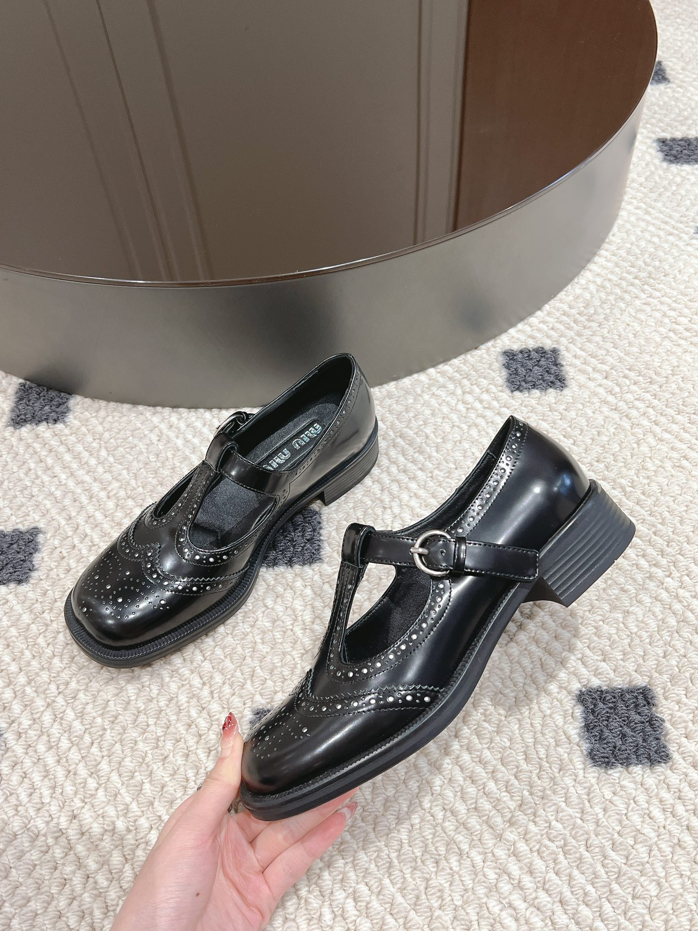 Miu Miu Basic Shoes 40-m