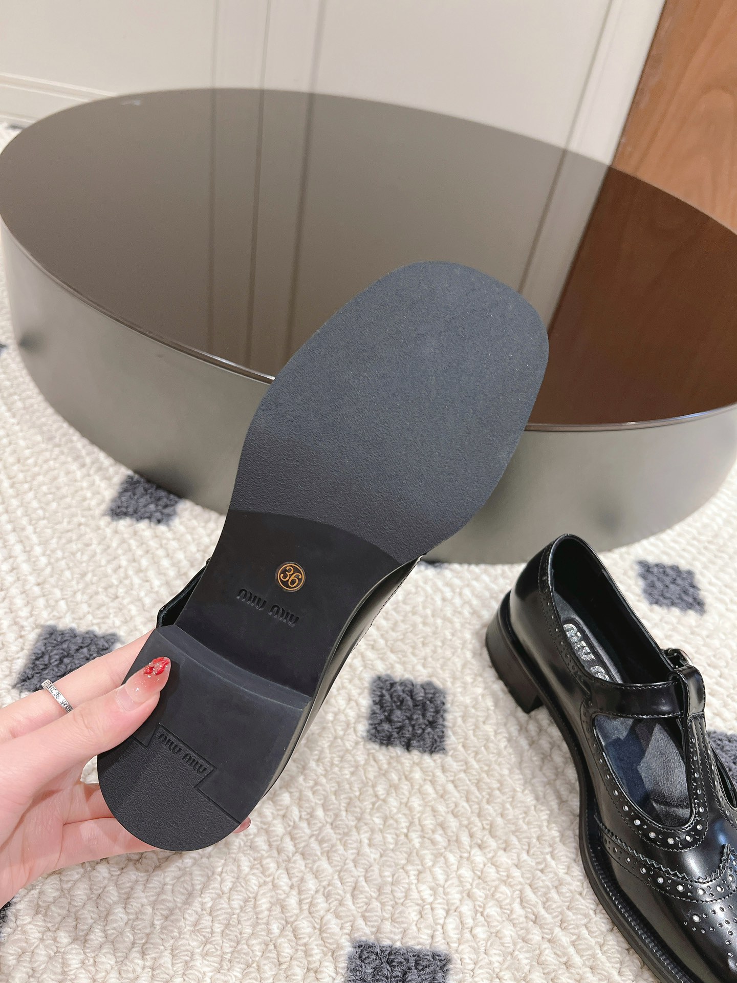 Miu Miu Basic Shoes 40-m