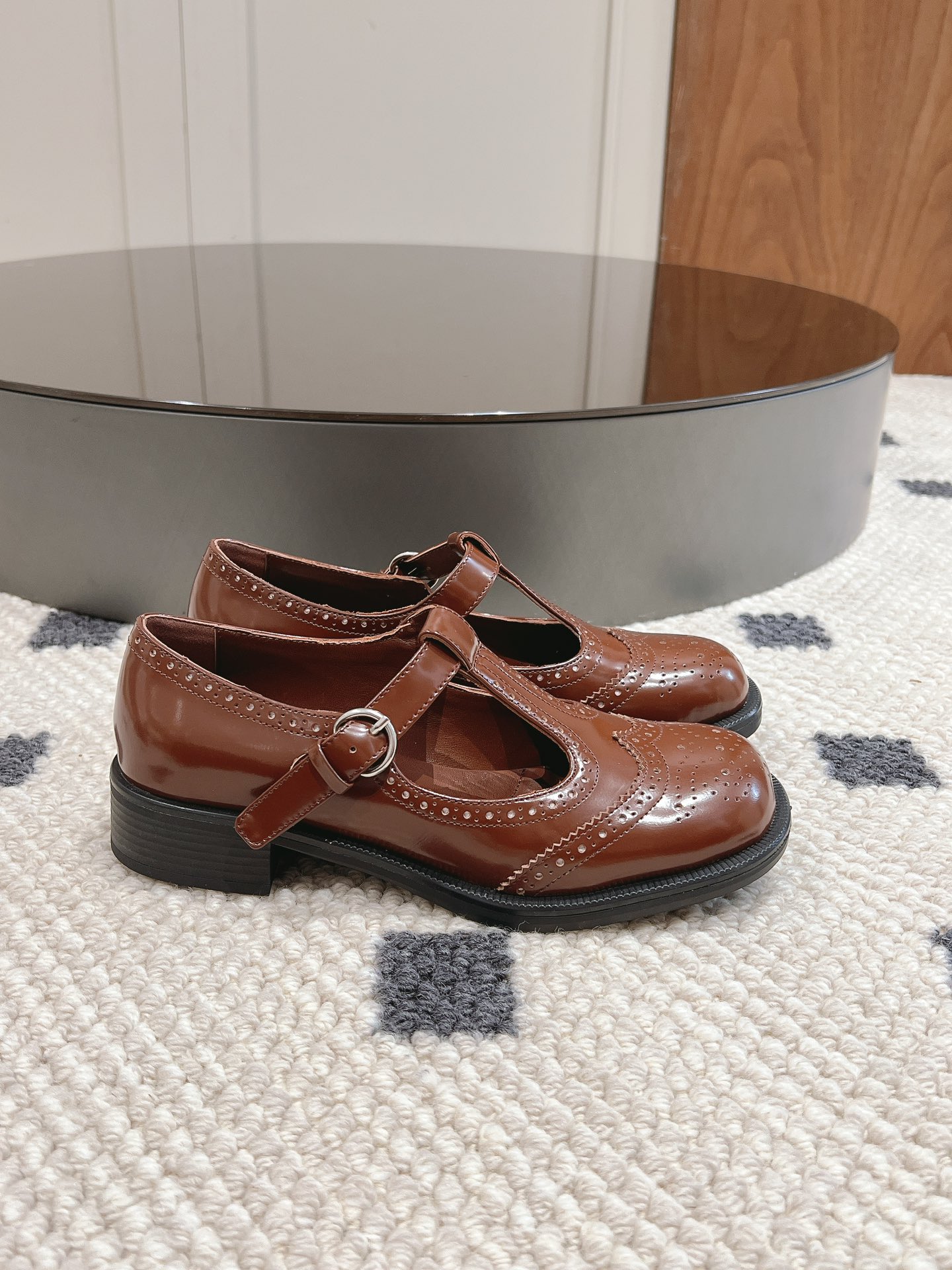 Miu Miu Basic Shoes 40-m