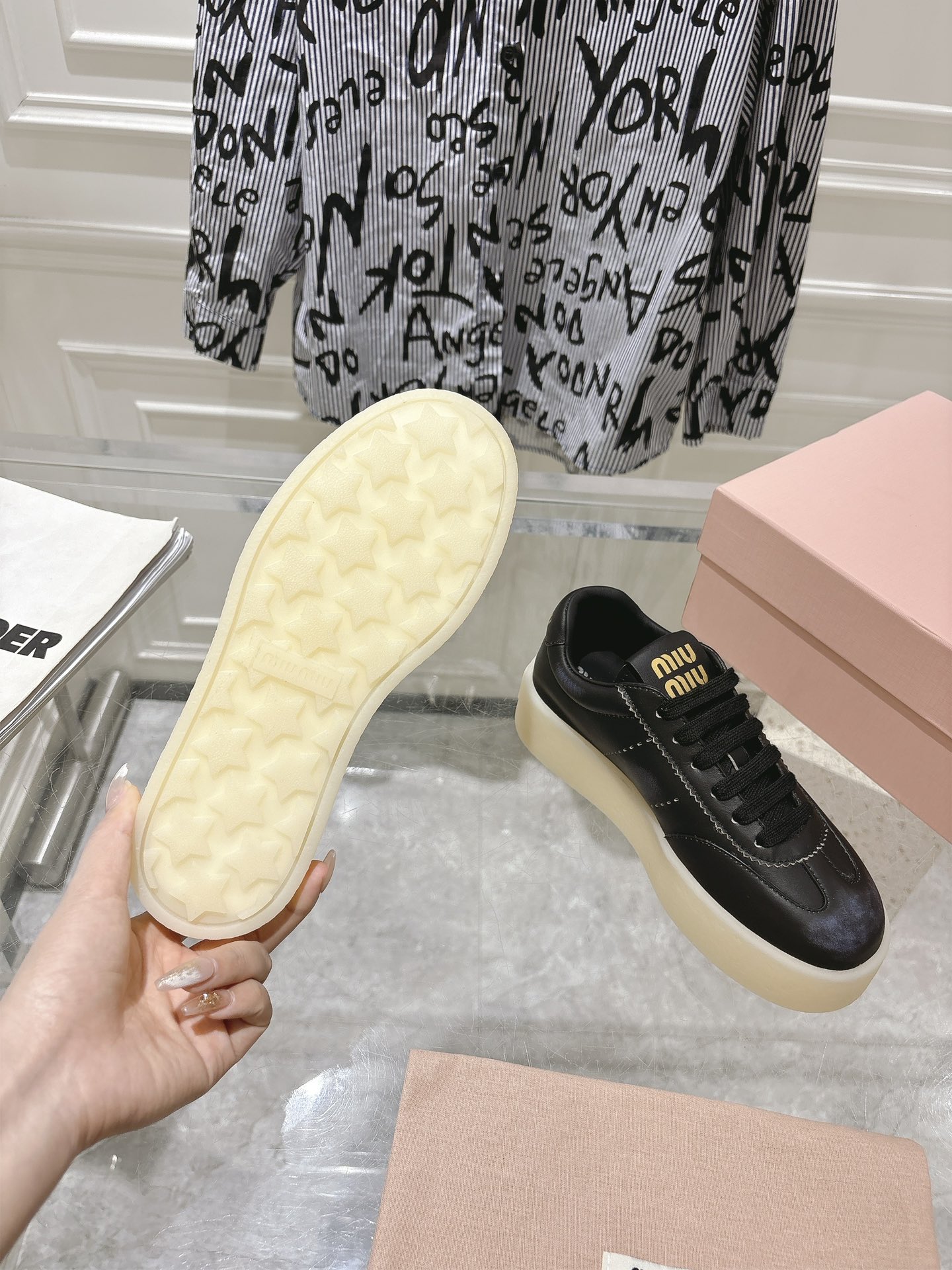 Miu Miu Basic Shoes M-s