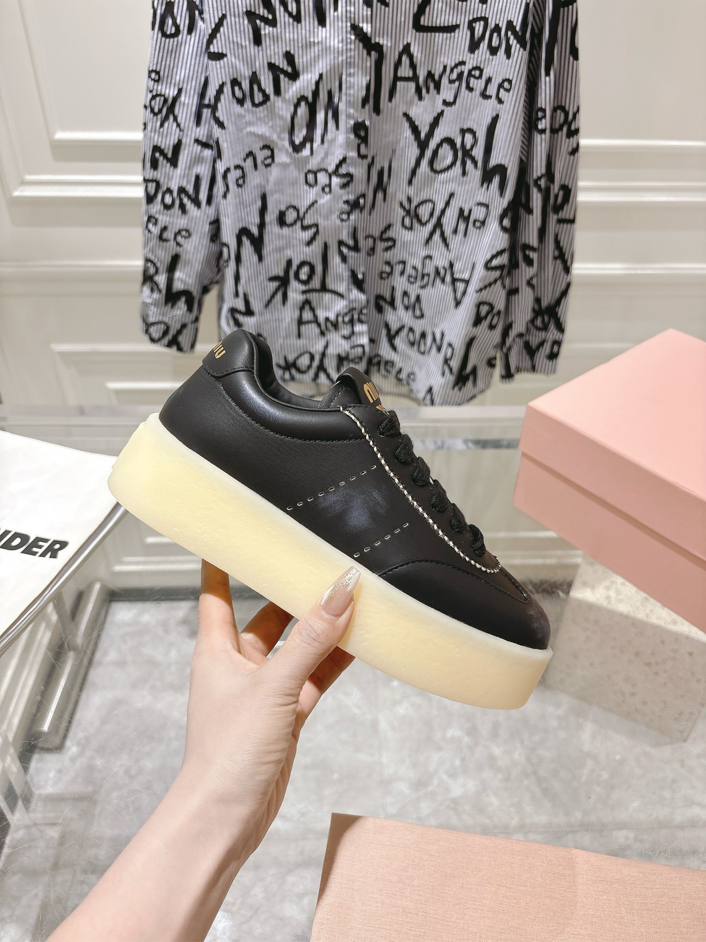 Miu Miu Basic Shoes M-s