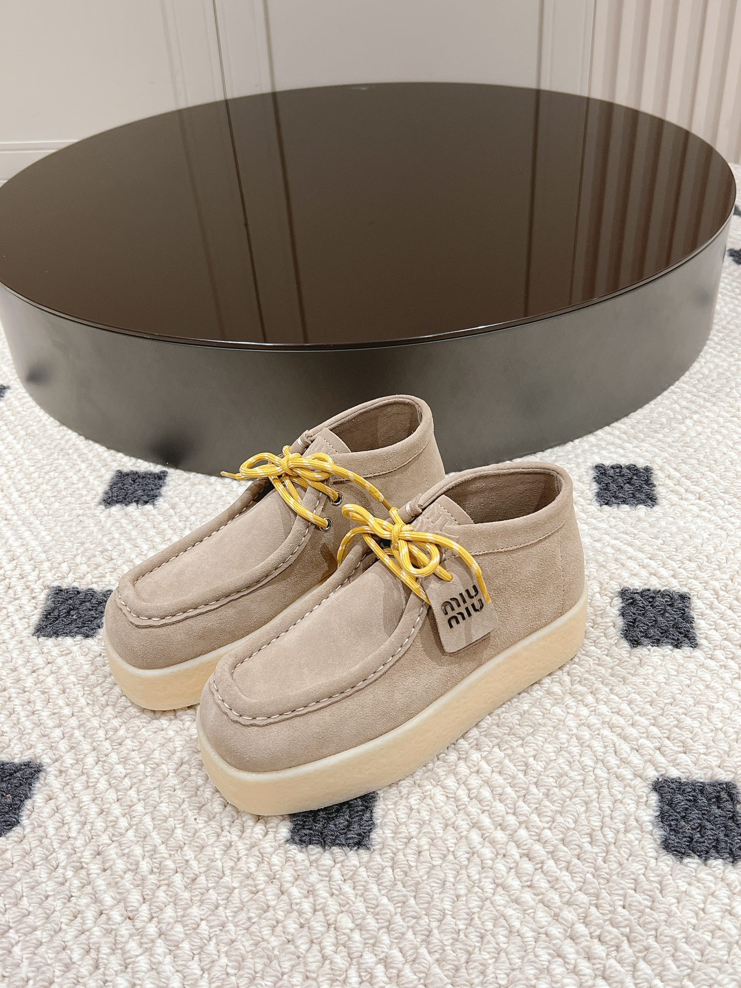 Miu Miu Basic Shoes M-l