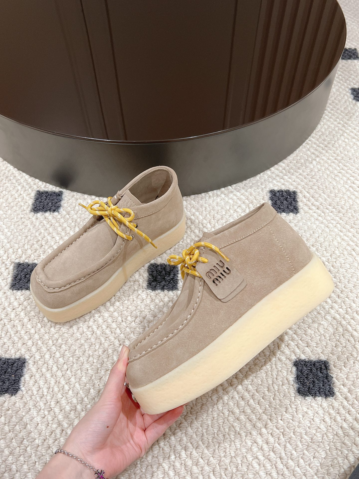 Miu Miu Basic Shoes M-l