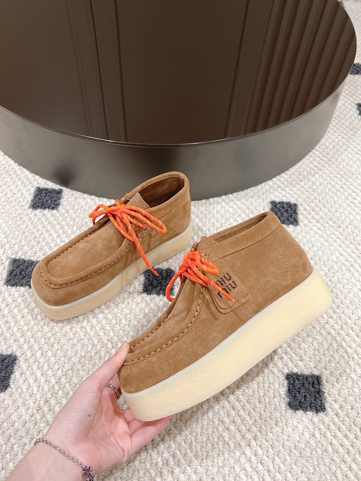 Miu Miu Basic Shoes M-l