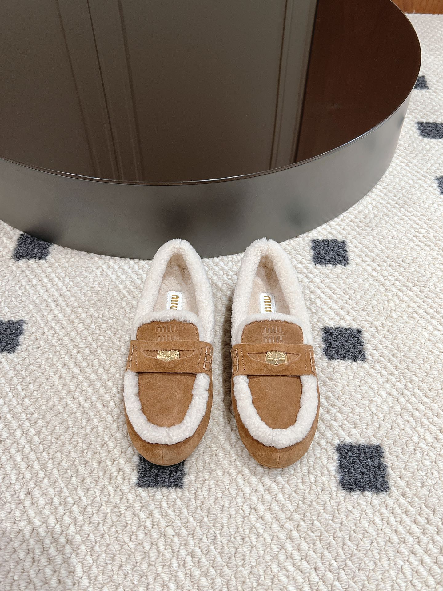 Miu Miu Loafers M-l