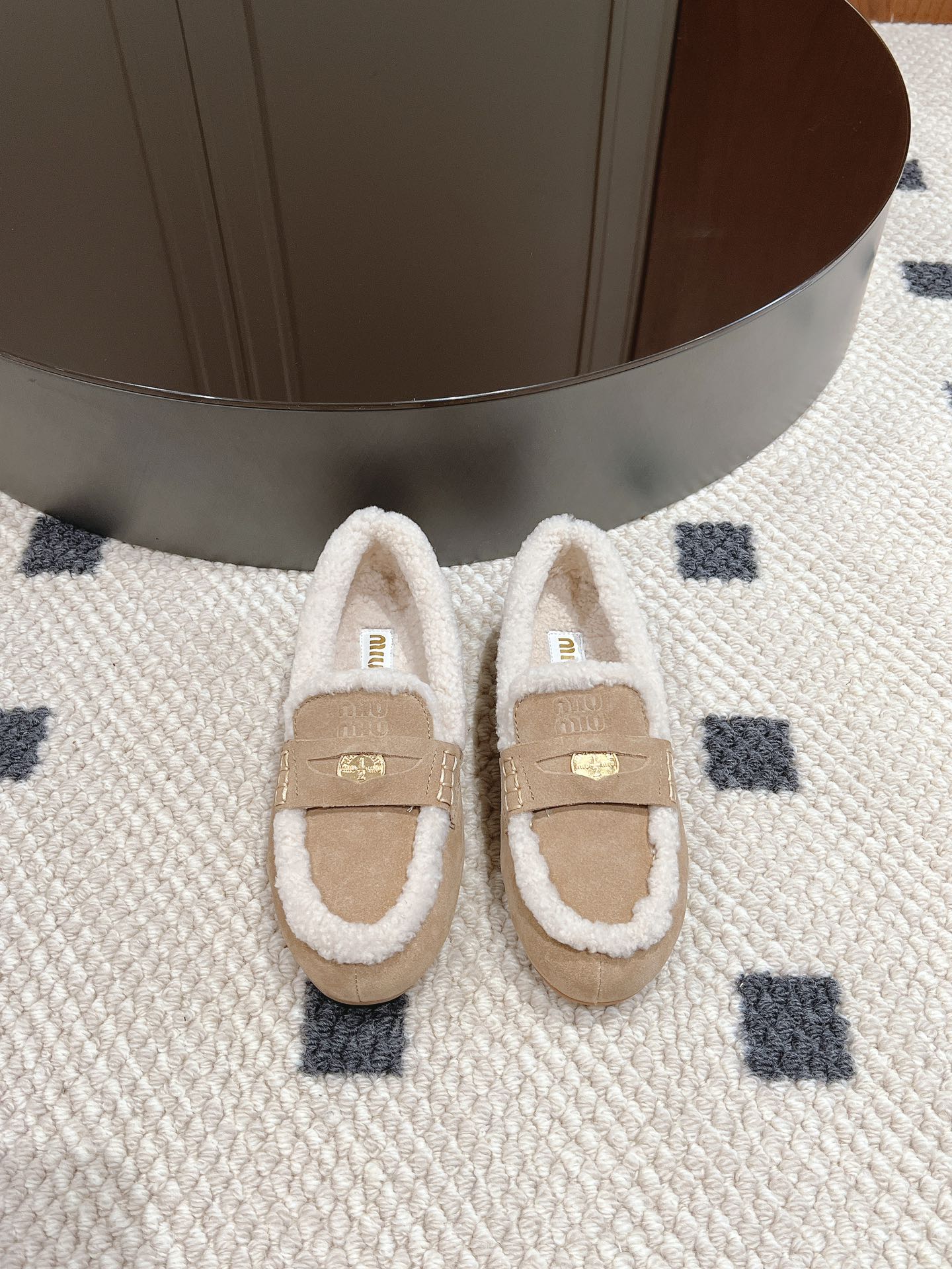Miu Miu Loafers M-l