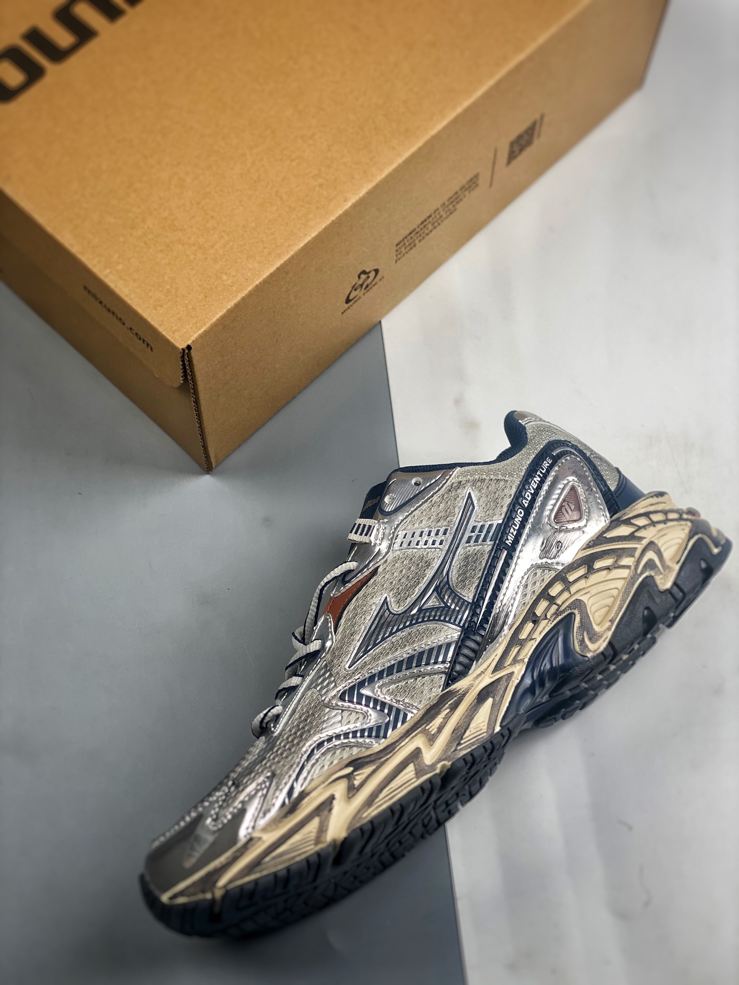 Adidas Male Sneakers M-l-s