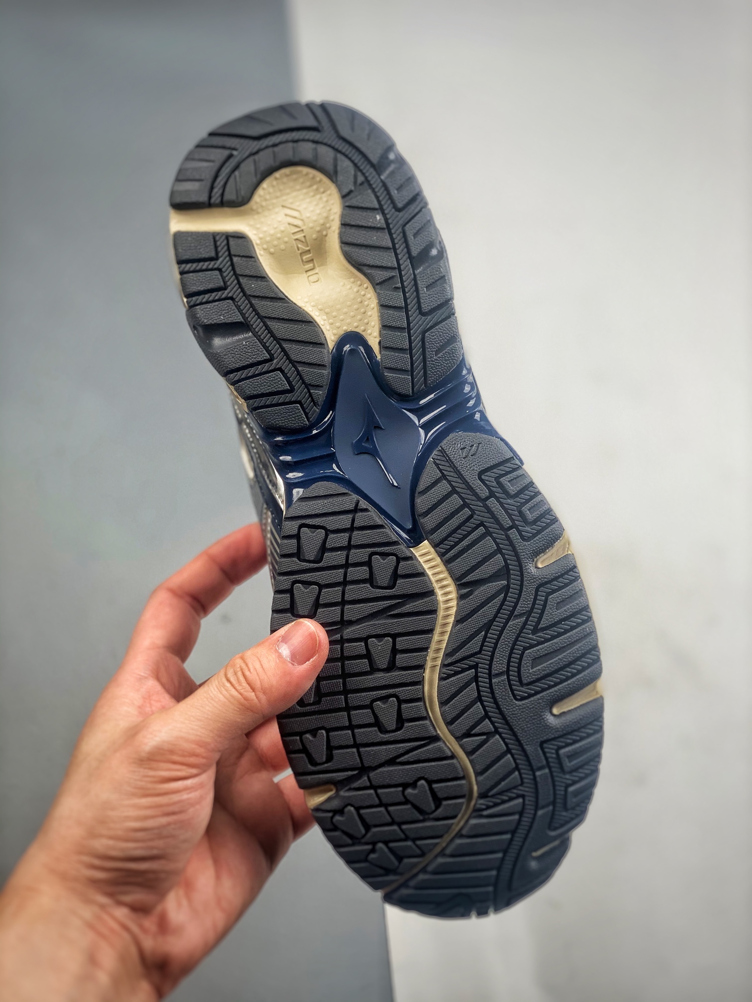 Adidas Male Sneakers M-l-s