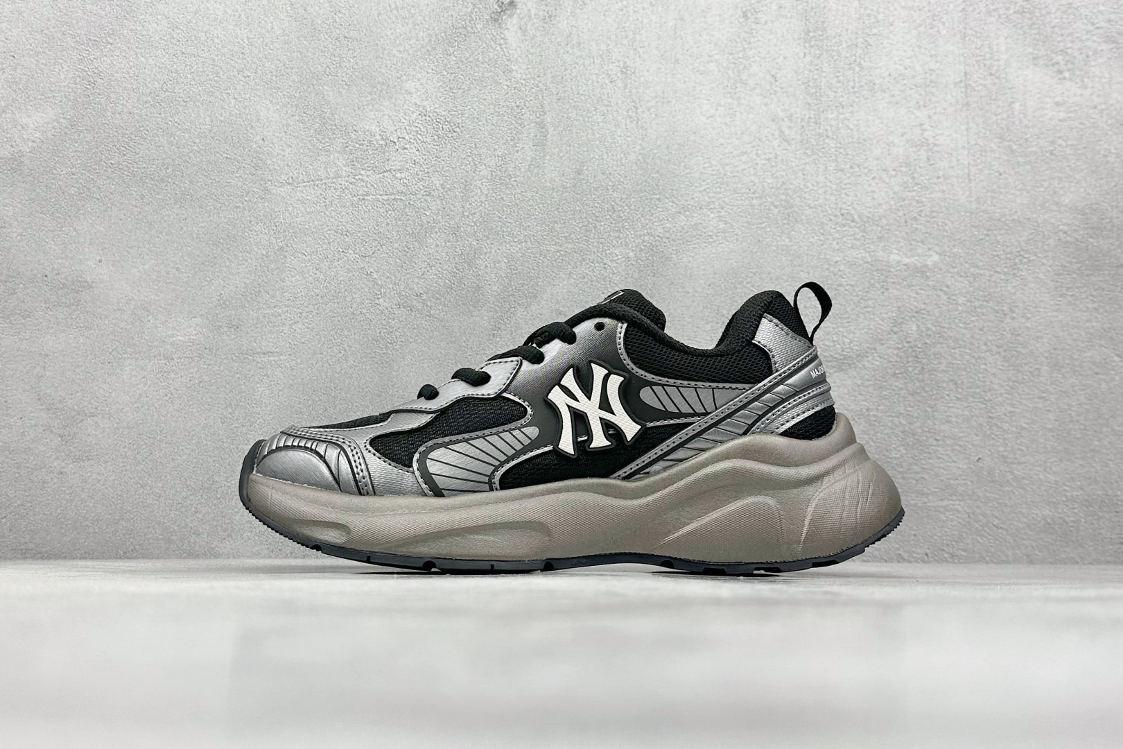 Nike Male Basic Shoes M-l-s