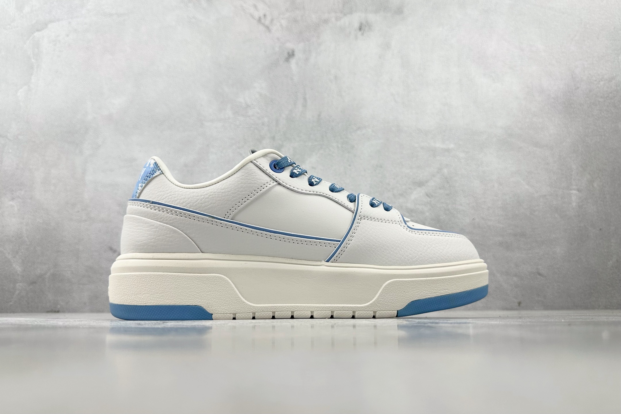 Basic Shoes Blue M-l-s