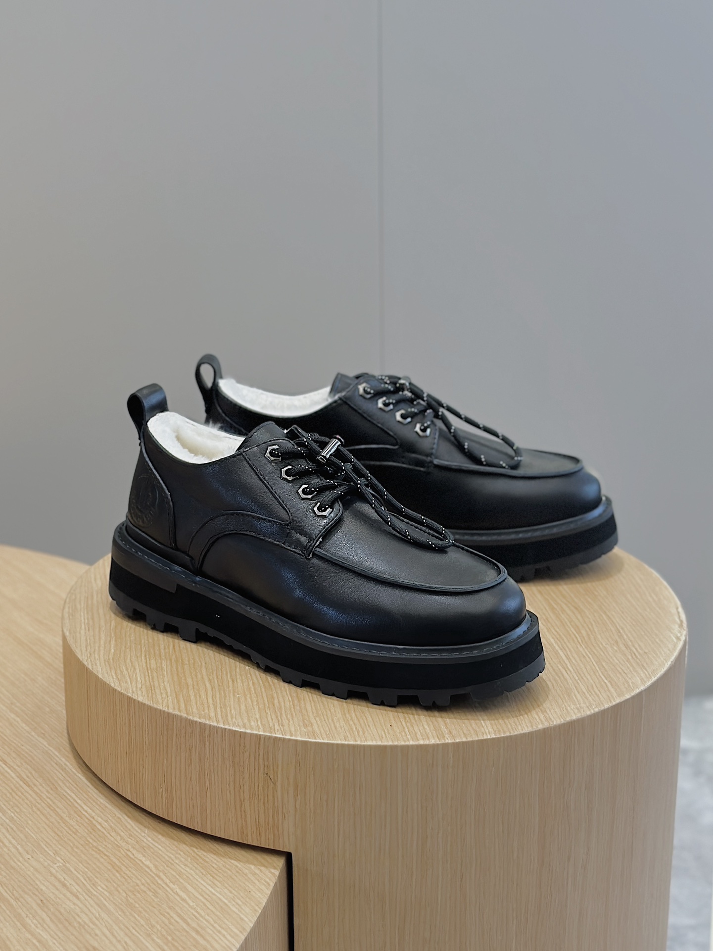 Moncler Male Leather Shoes Cow Leather M-l-s