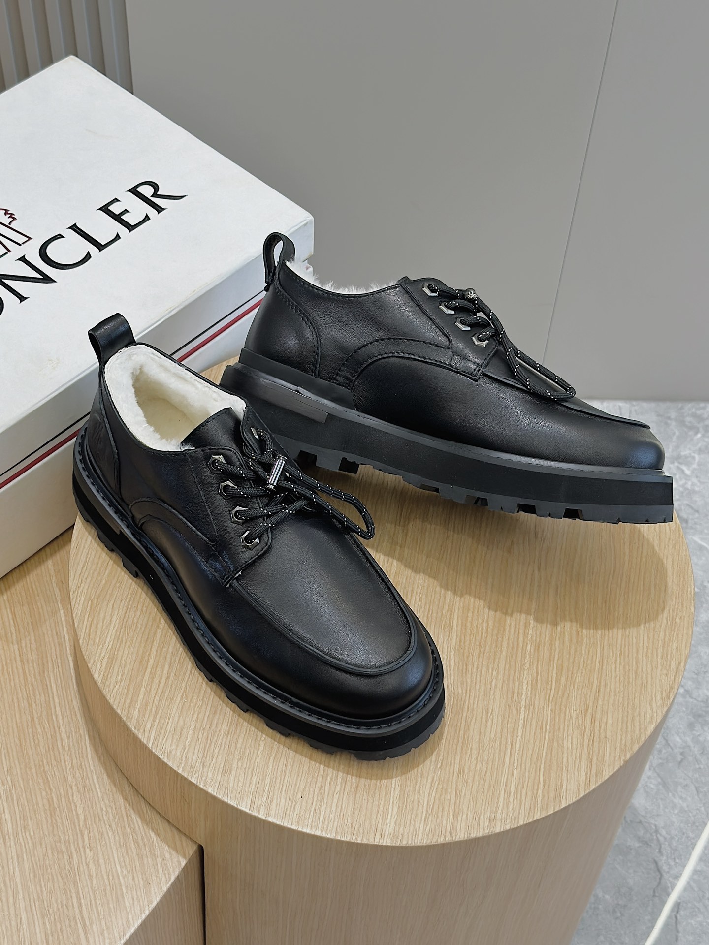 Moncler Male Leather Shoes Cow Leather M-l-s