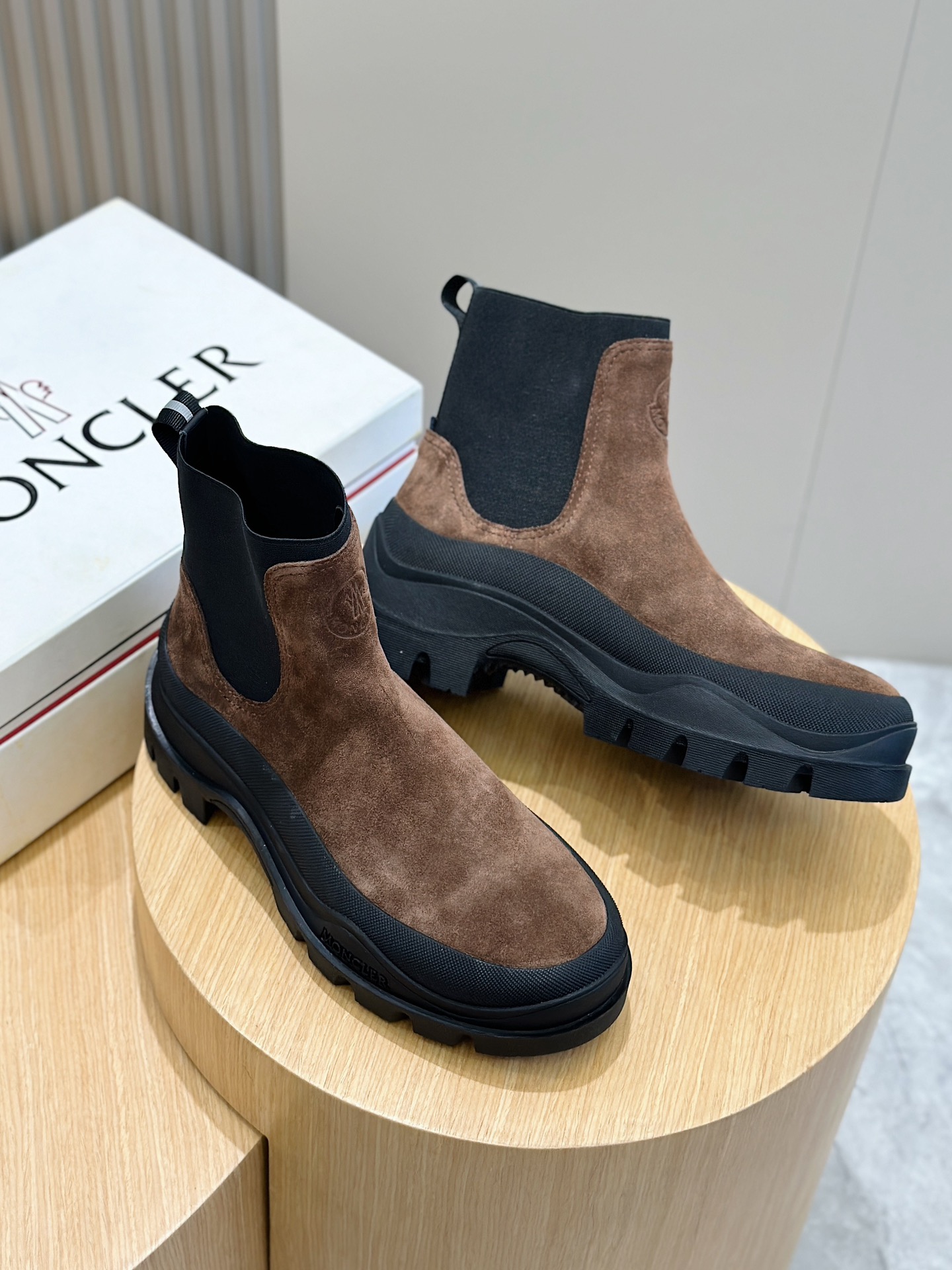 Moncler Male Basic Shoes M-l-s