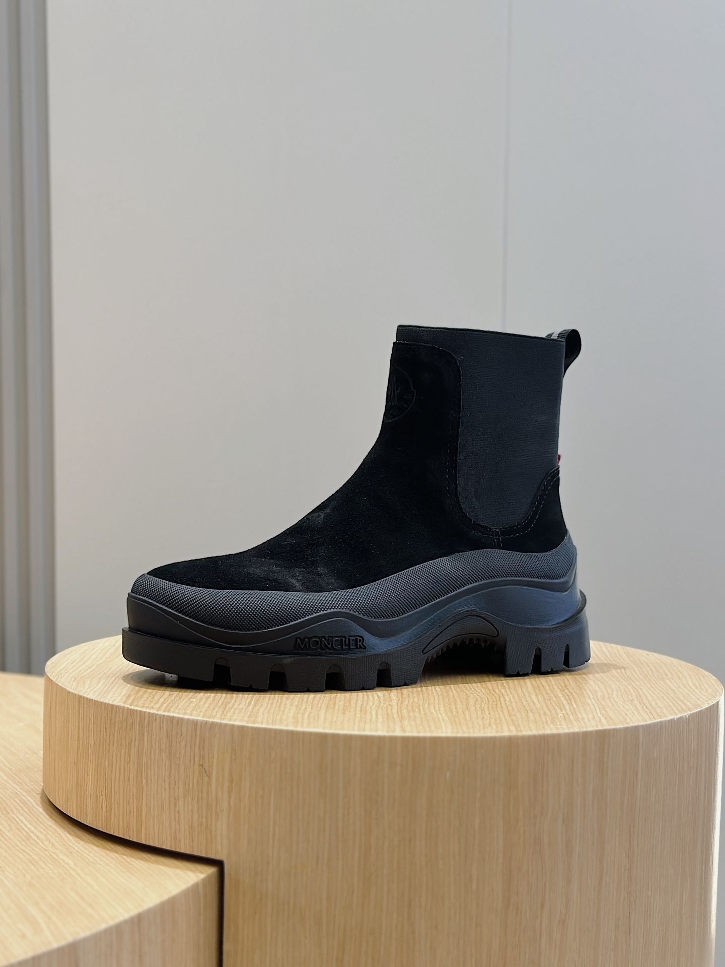 Moncler Male Basic Shoes M-l-s