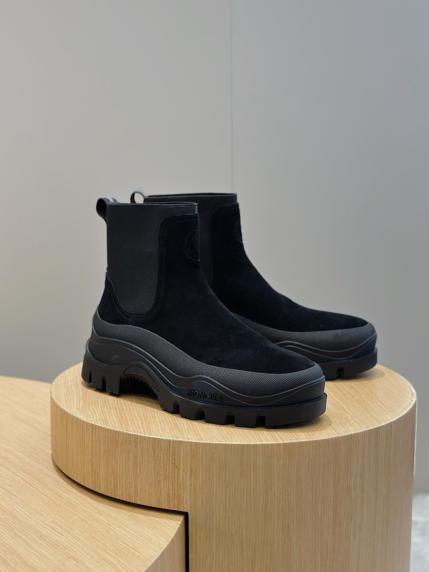 Moncler Male Basic Shoes M-l-s