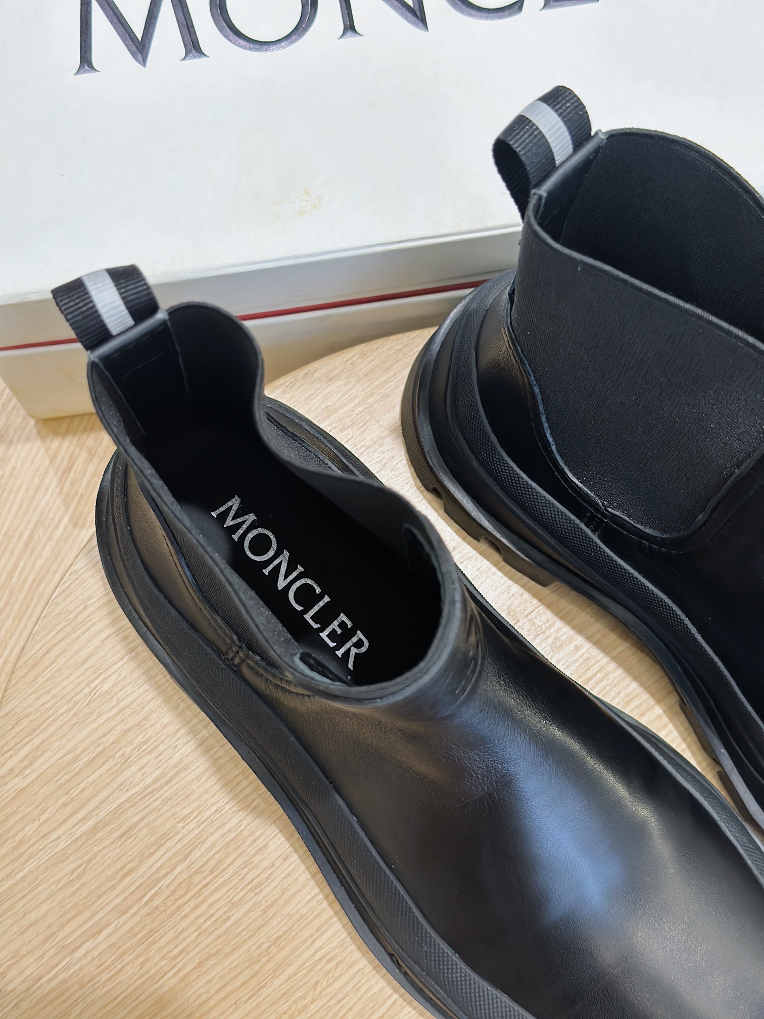 Moncler Male Basic Shoes M-l-s