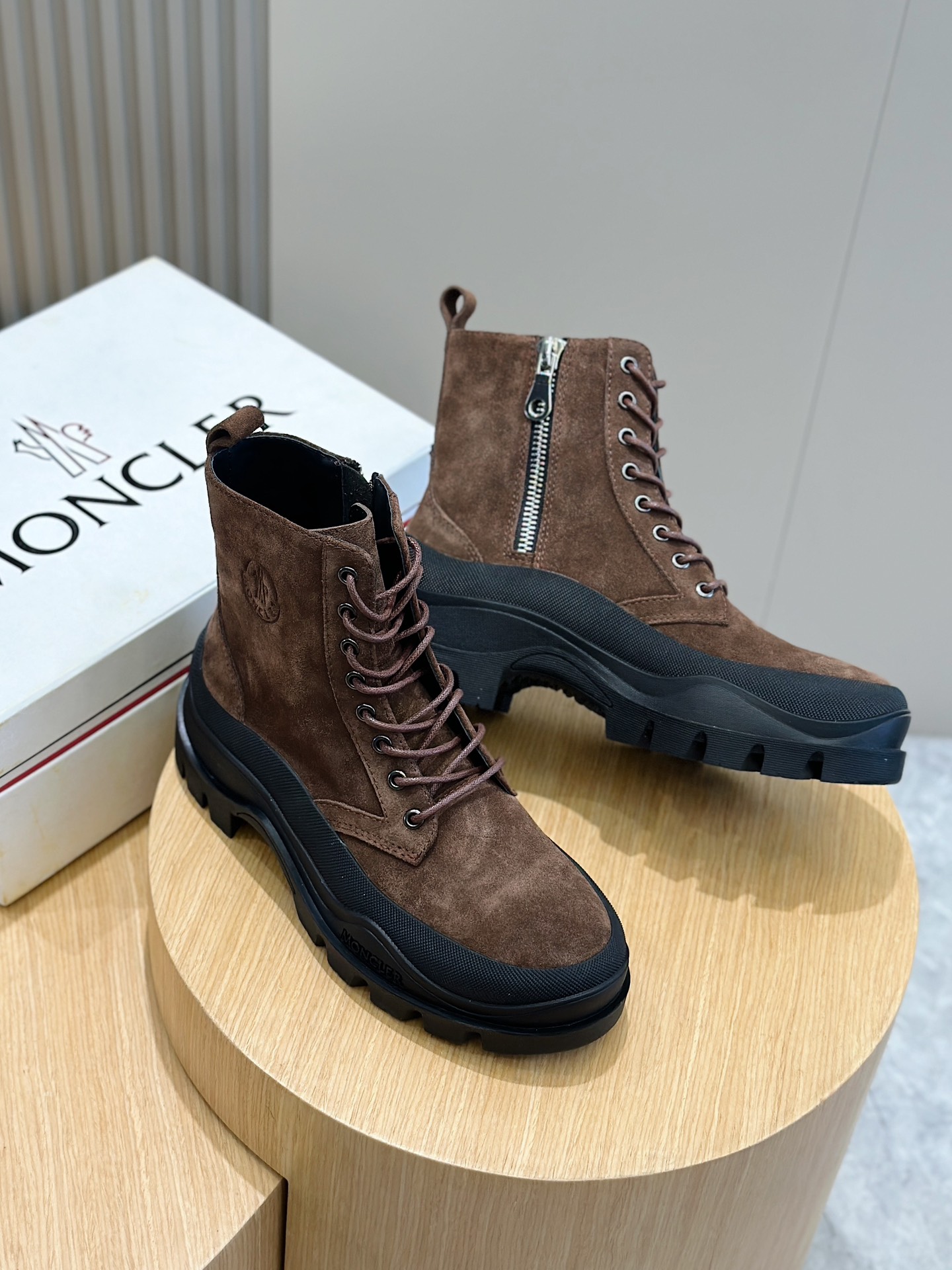 Moncler Male Basic Shoes M-l-s
