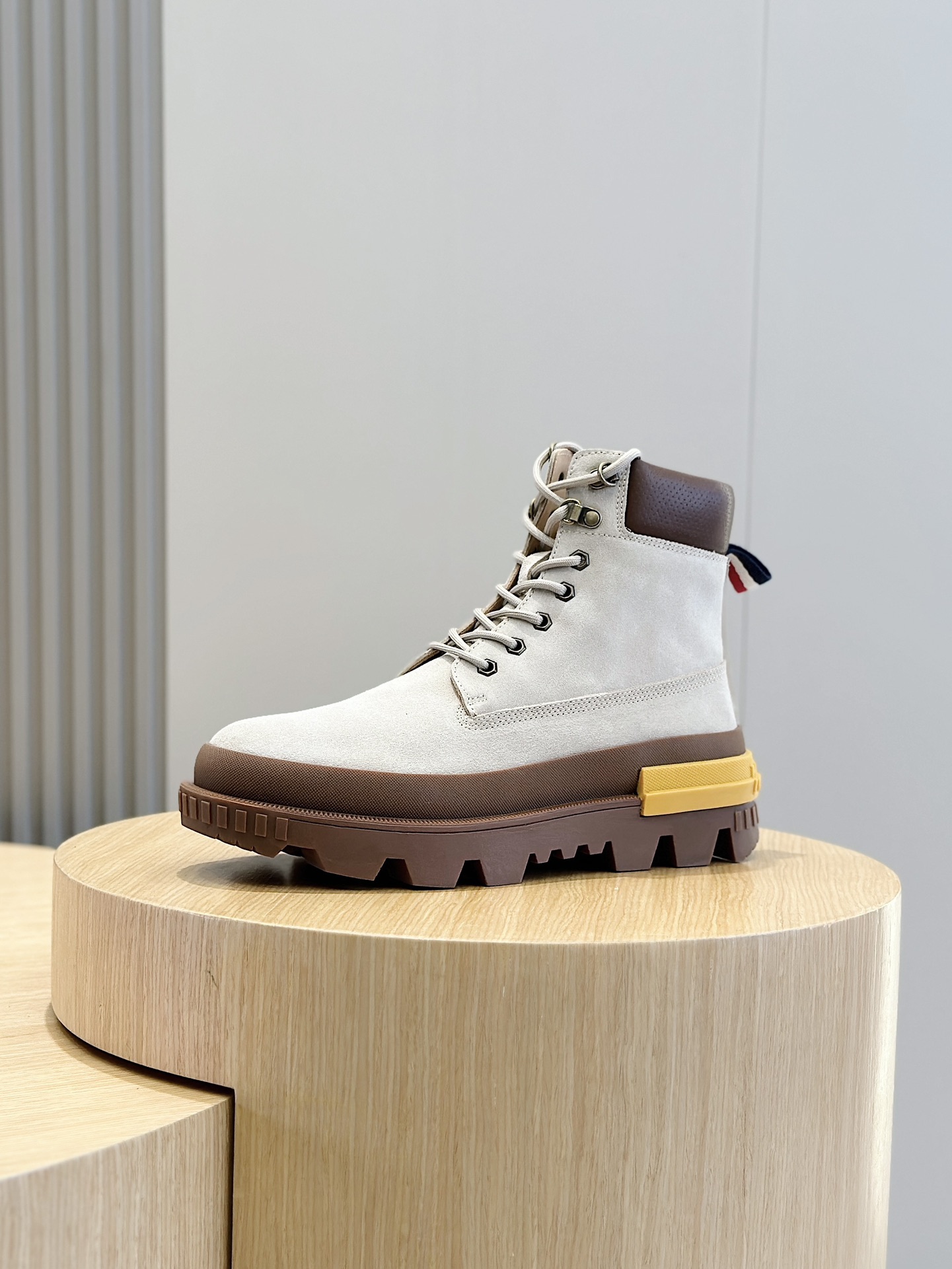 Dr. Martens Moncler Male Boots Cow Leather M-l-s