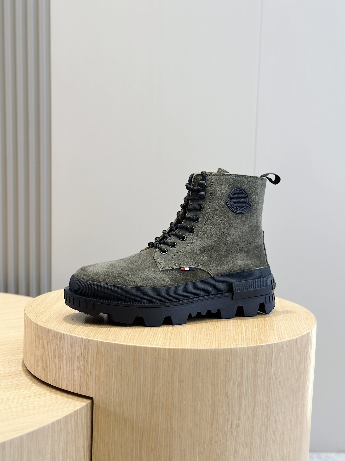 Dr. Martens Moncler Male Boots Cow Leather M-l-s
