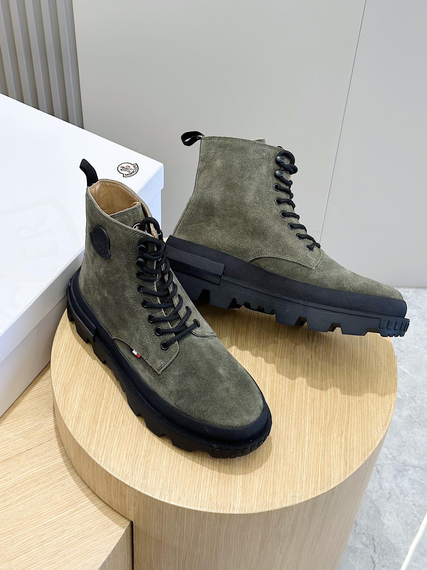 Dr. Martens Moncler Male Boots Cow Leather M-l-s