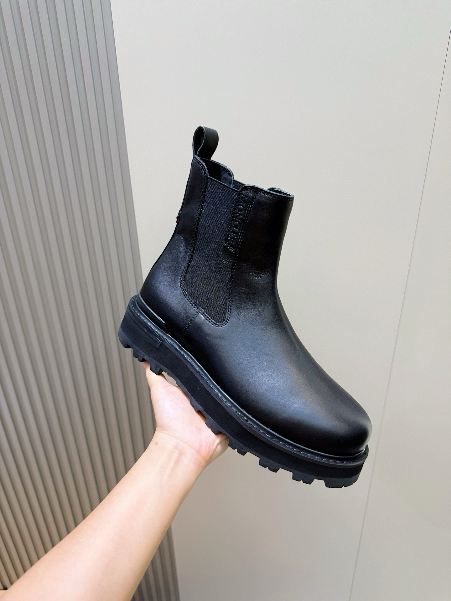 Dr. Martens Moncler Male Boots Cow Leather M-l-s