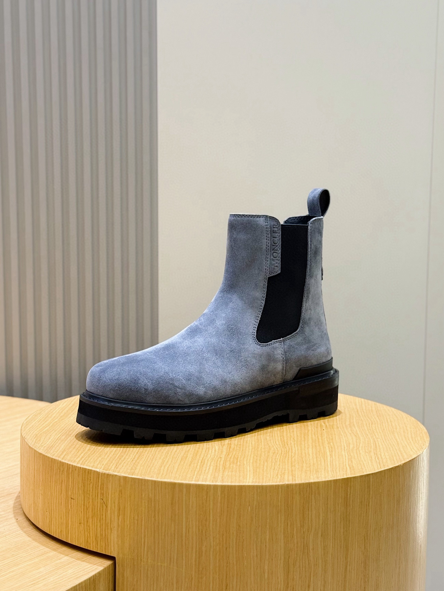 Dr. Martens Moncler Male Boots Cow Leather M-l-s