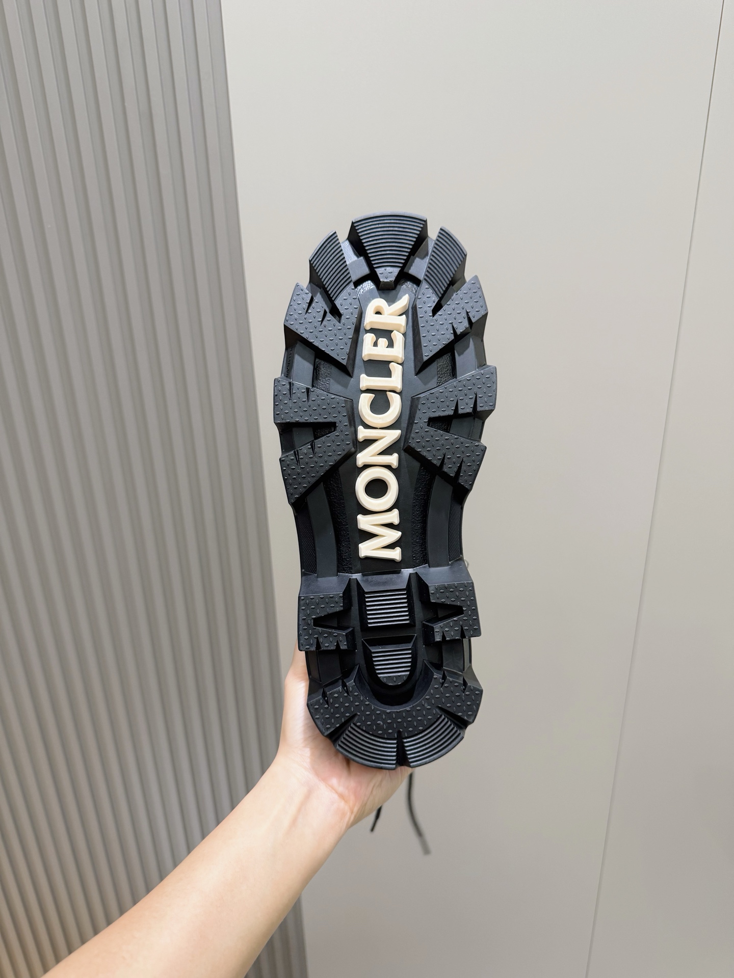 Dr. Martens Moncler Male Boots Cow Leather M-l-s