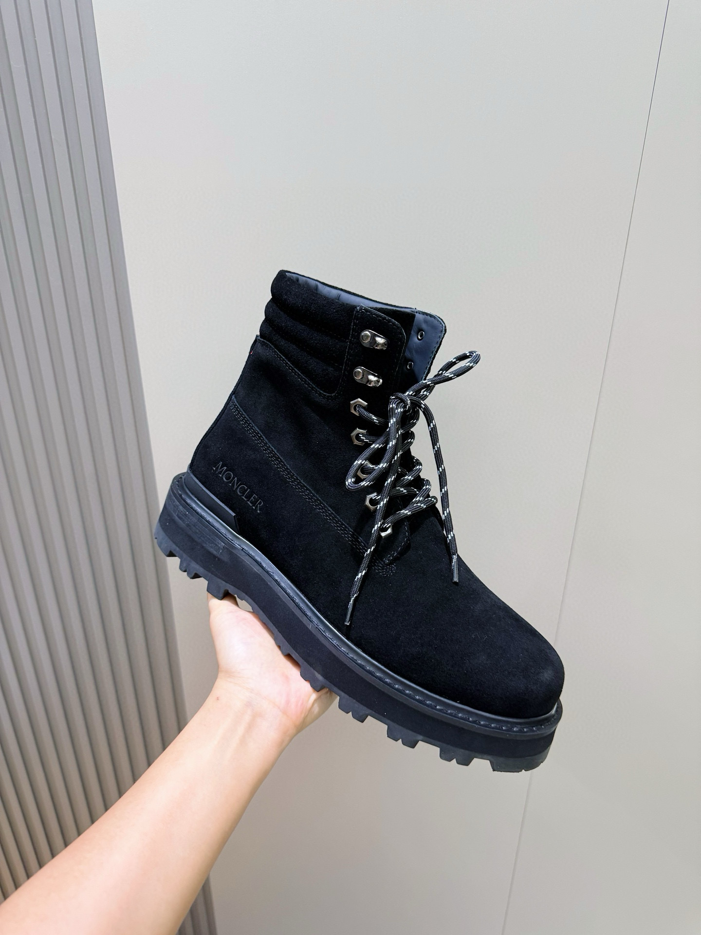 Dr. Martens Moncler Male Boots Cow Leather M-l-s