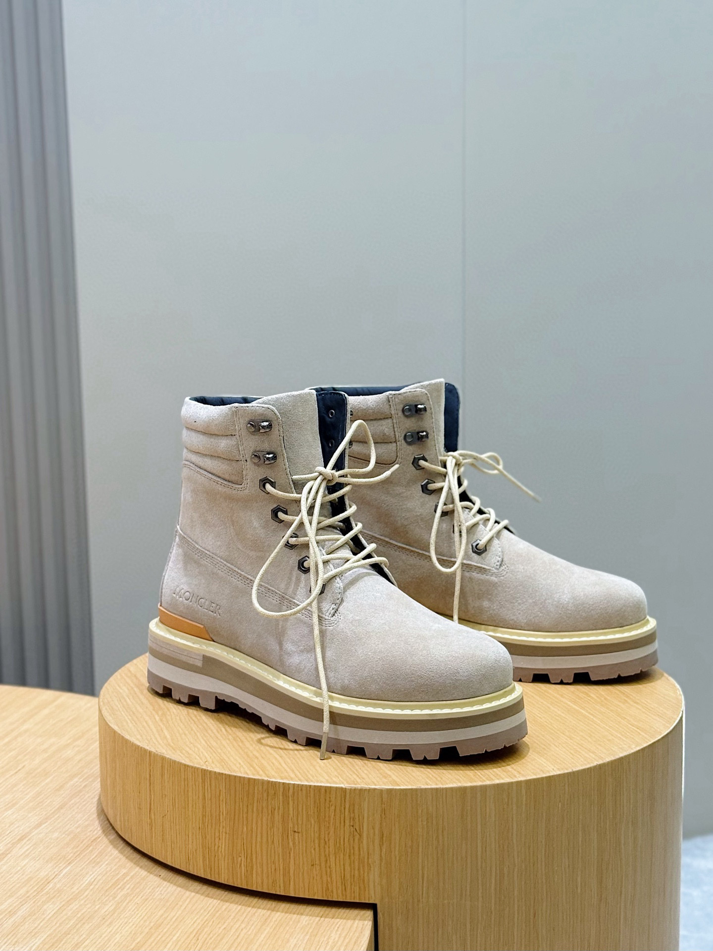 Dr. Martens Moncler Male Boots Cow Leather M-l-s