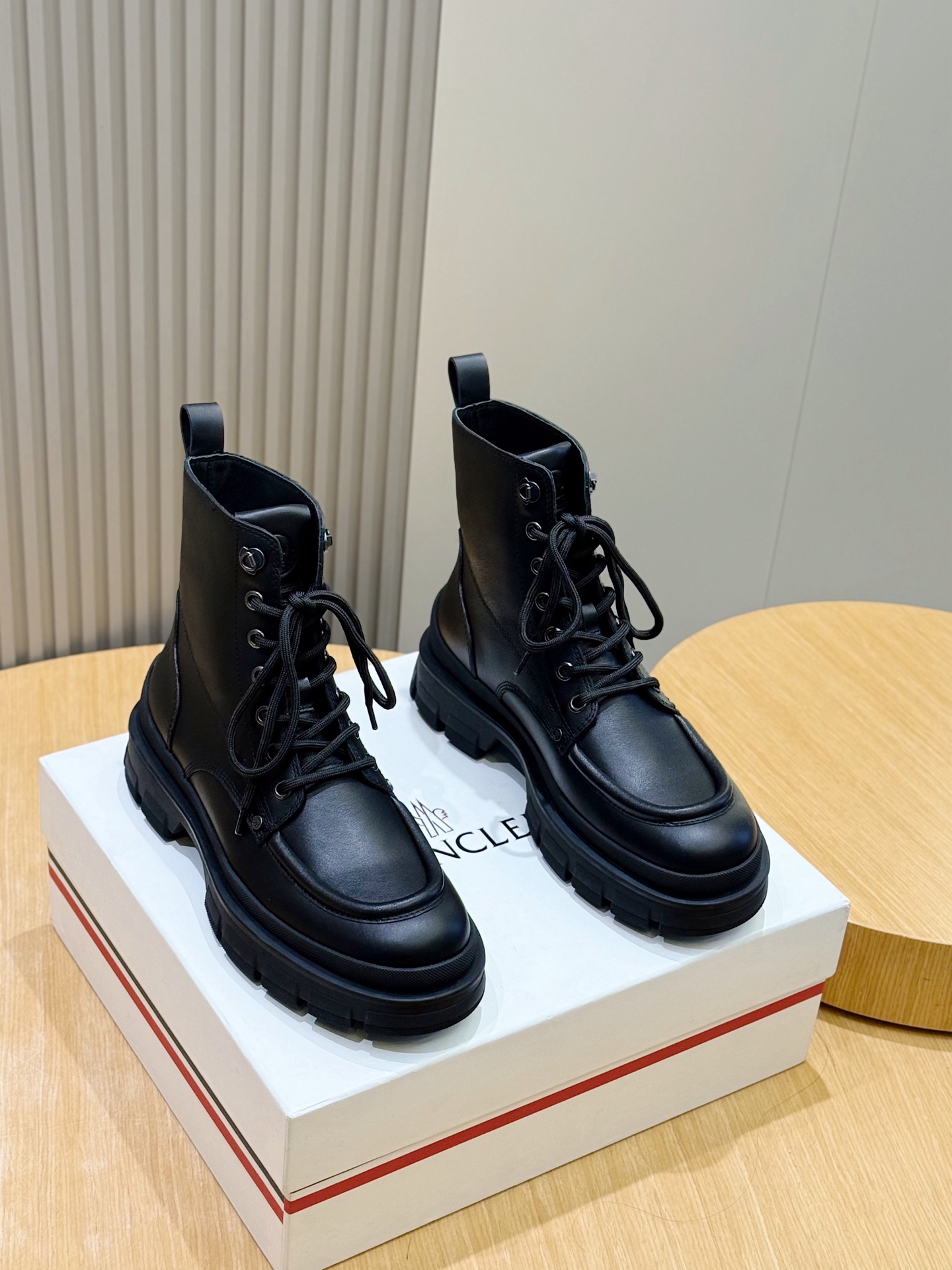 Dr. Martens Moncler Male Boots Cow Leather M-l-s