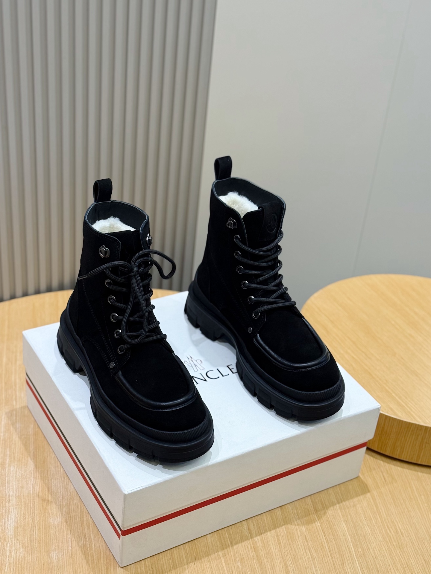 Dr. Martens Moncler Male Boots Cow Leather M-l-s
