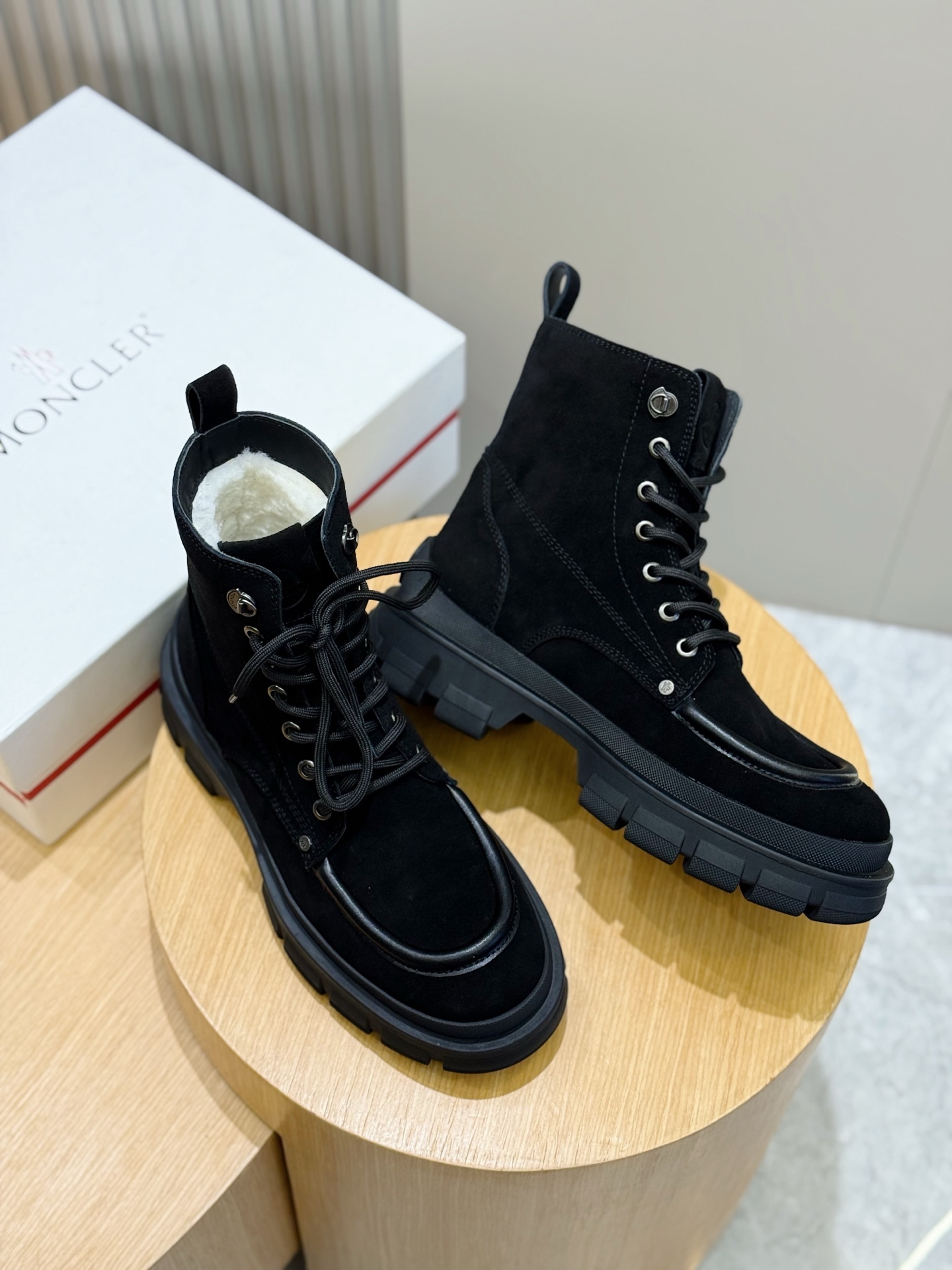 Dr. Martens Moncler Male Boots Cow Leather M-l-s