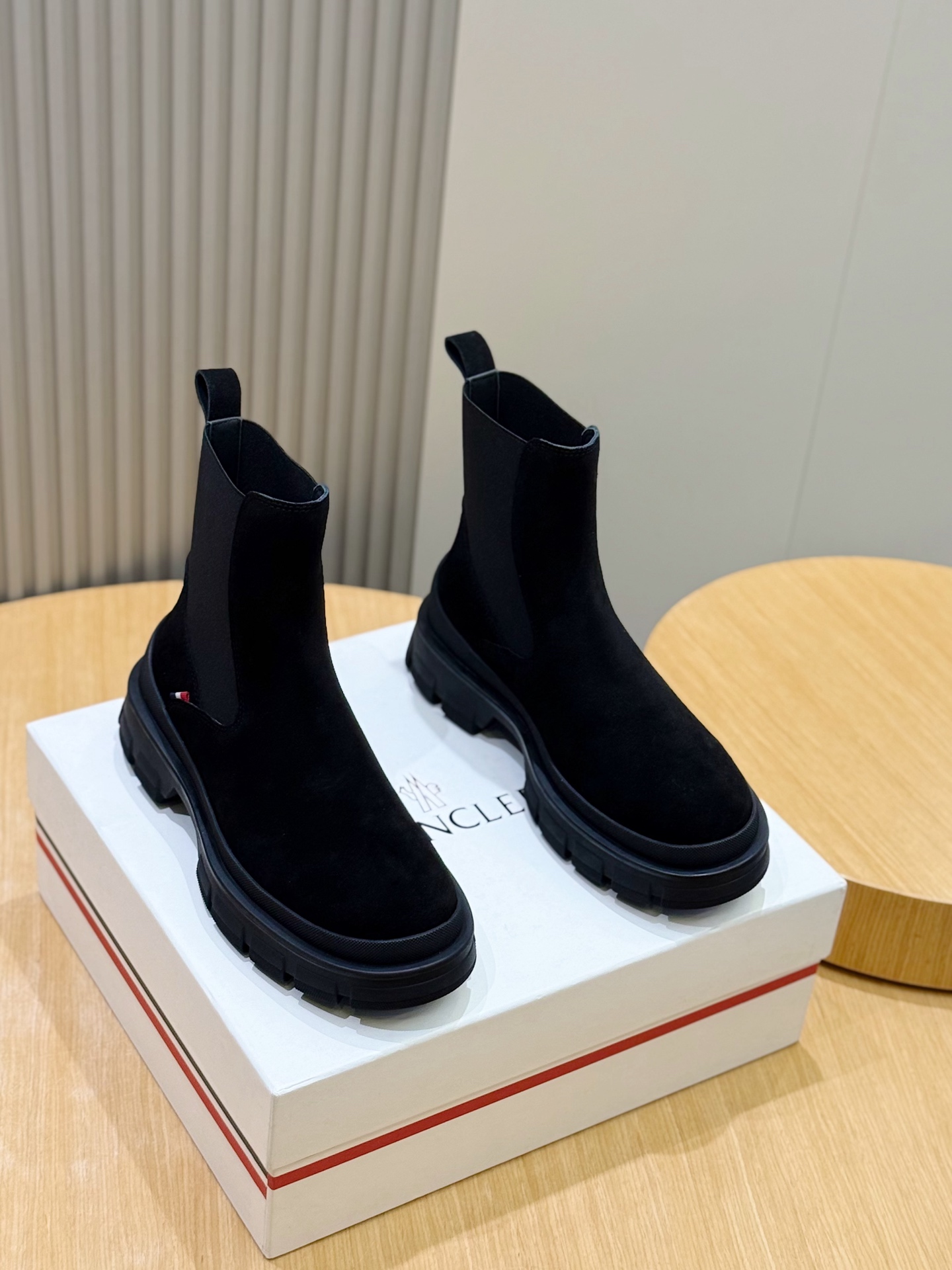 Dr. Martens Moncler Male Boots Cow Leather M-l-s