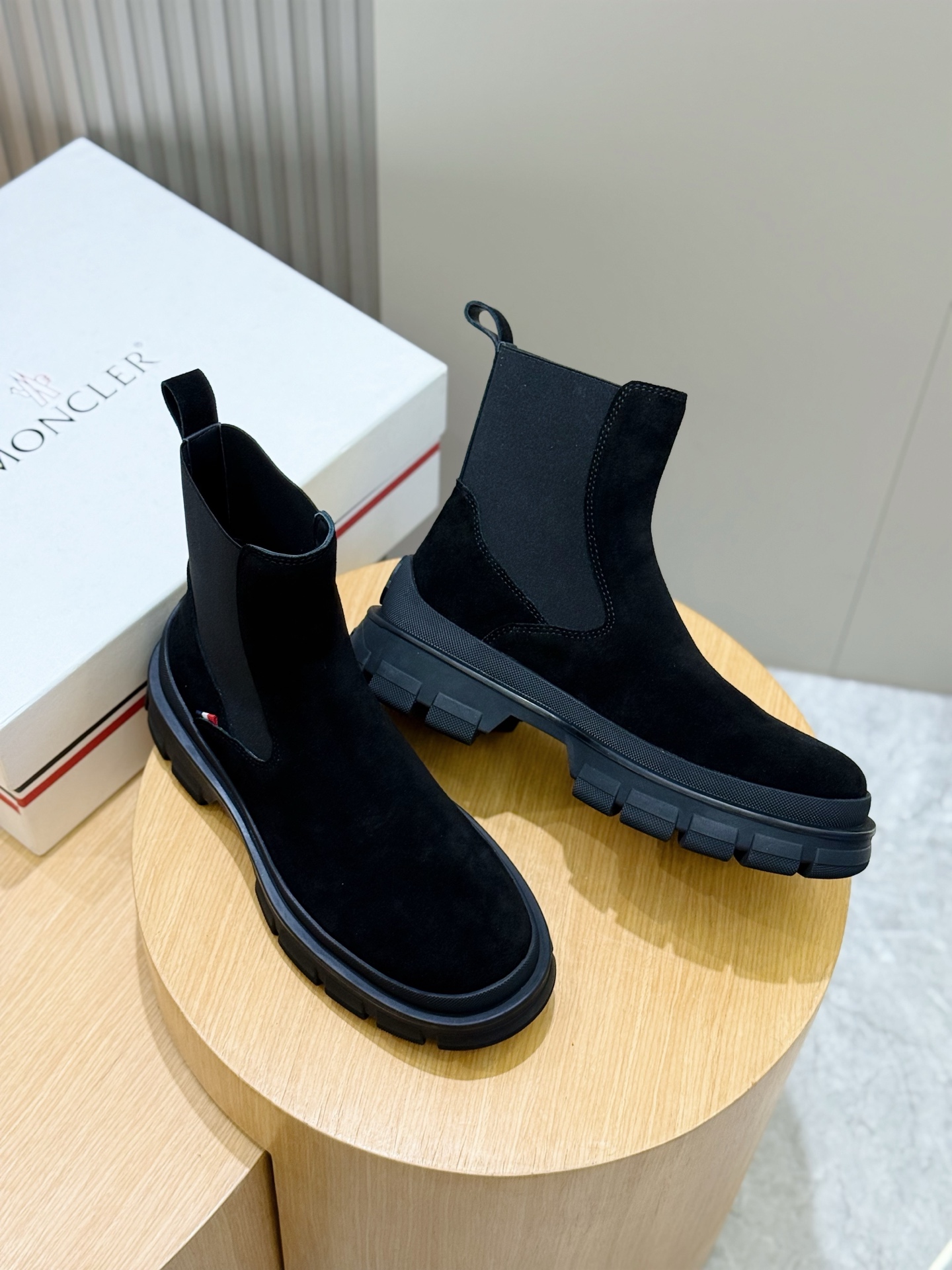 Dr. Martens Moncler Male Boots Cow Leather M-l-s