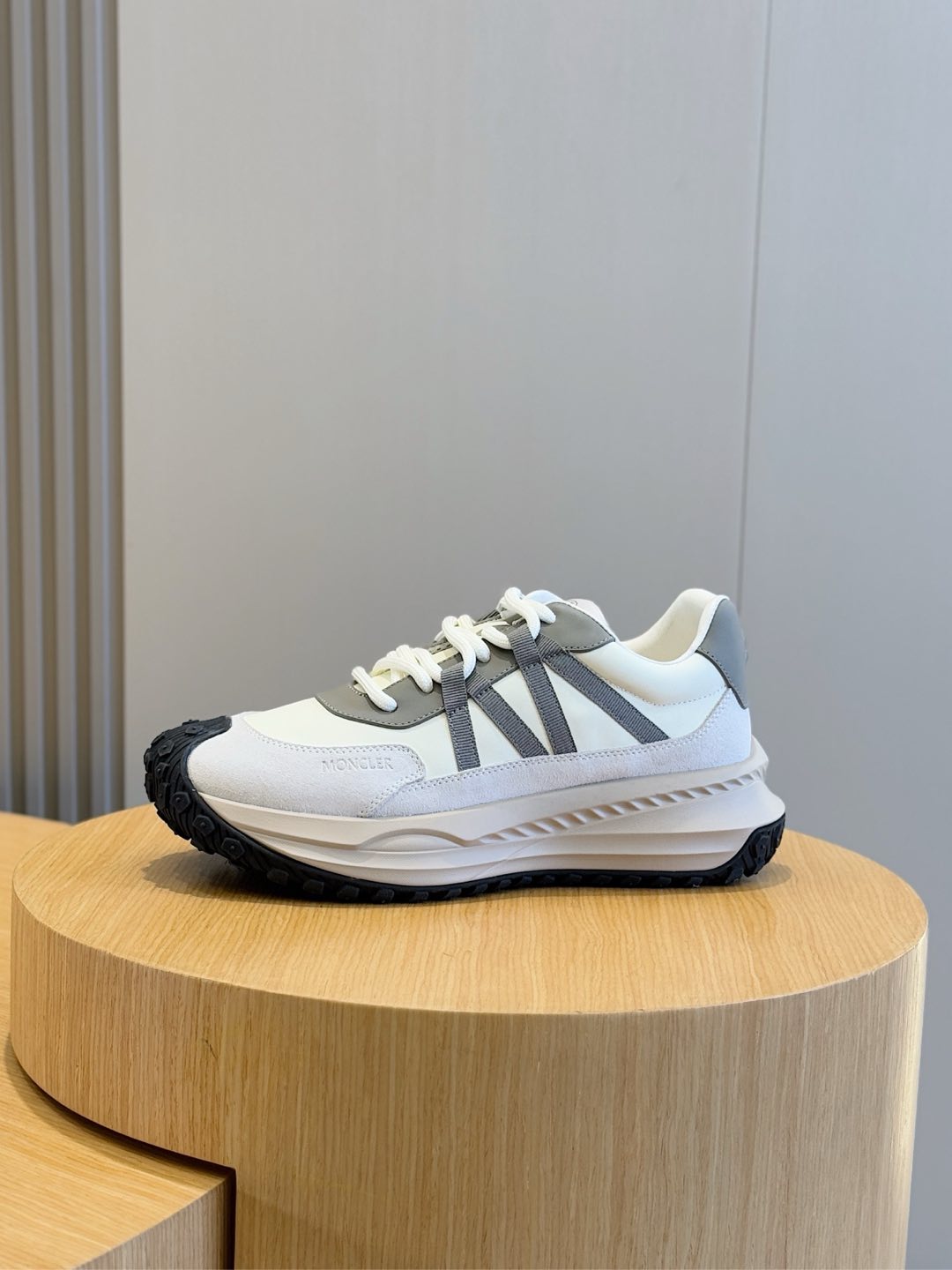 Moncler Male Sneakers M-l-s