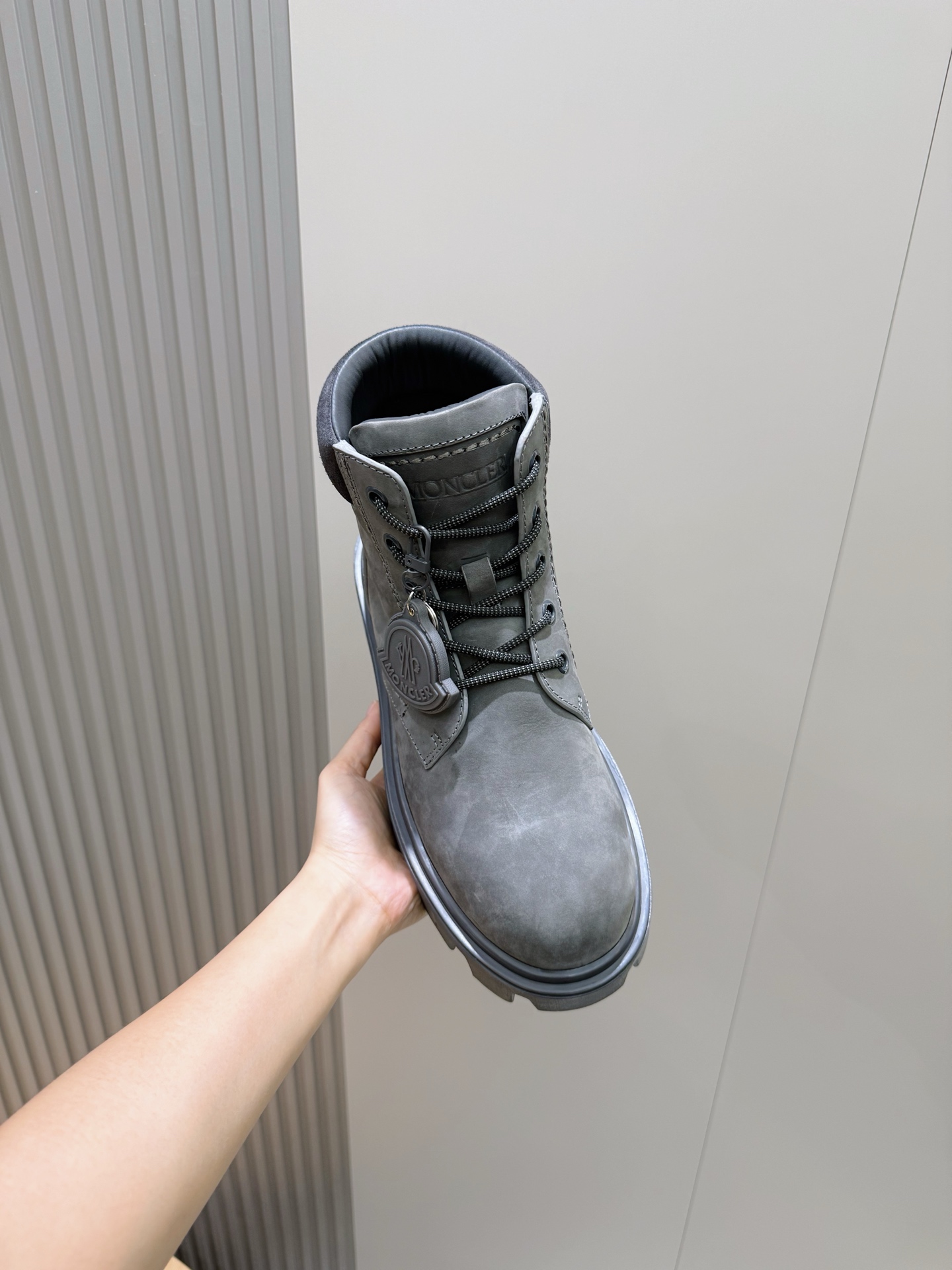 Dr. Martens Male Boots Cow Leather M-l-s