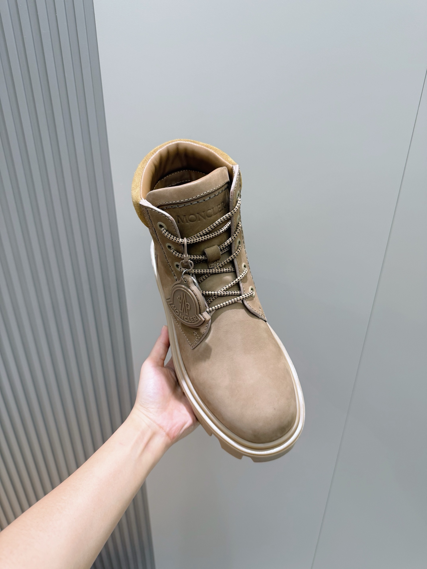 Dr. Martens Male Boots Cow Leather M-l-s