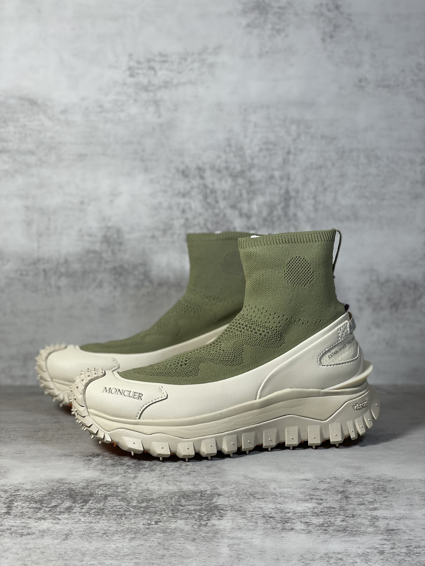 Moncler Basic Shoes M-l-s