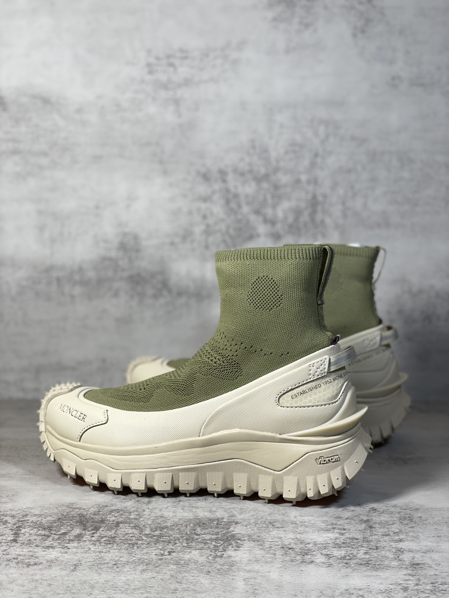 Moncler Basic Shoes M-l-s