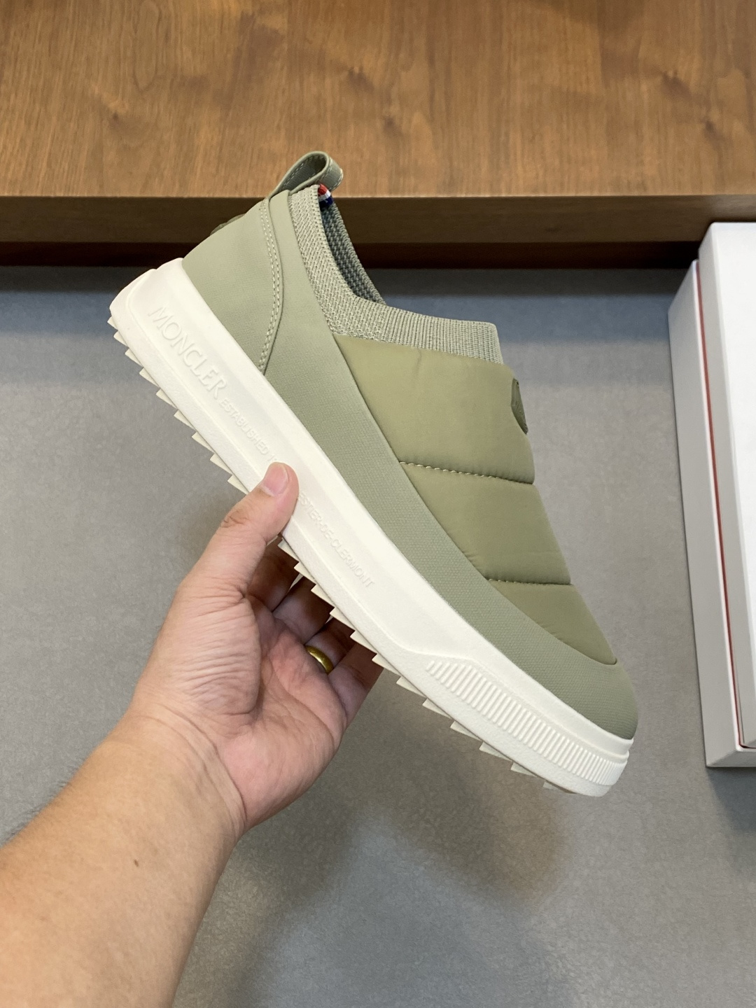 Moncler Couple Sneakers Black M-l-s