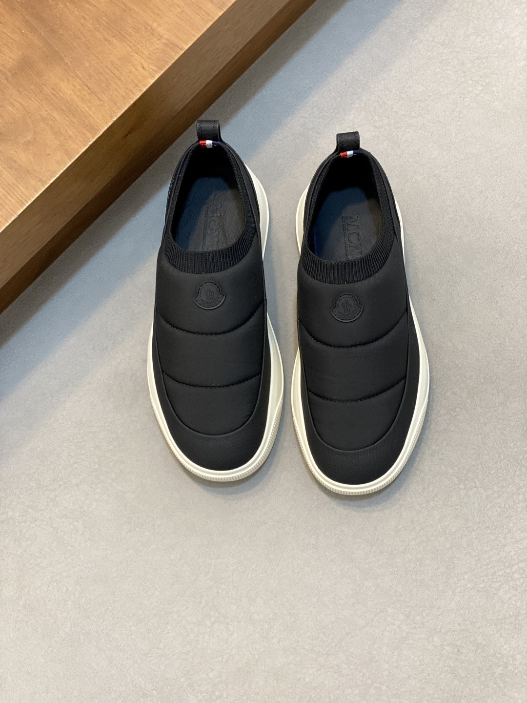 Moncler Couple Sneakers Black M-l-s