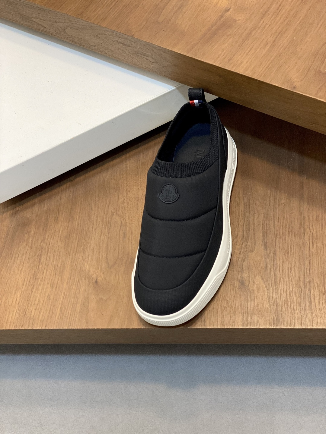 Moncler Couple Sneakers Black M-l-s