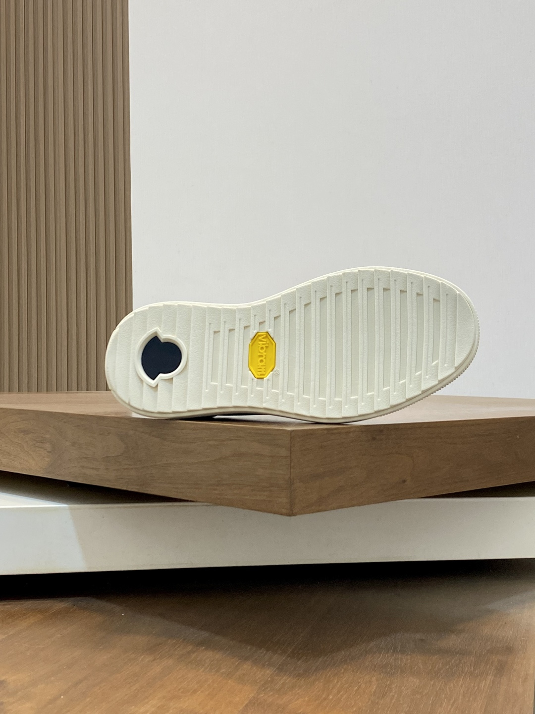 Moncler Couple Sneakers Black M-l-s